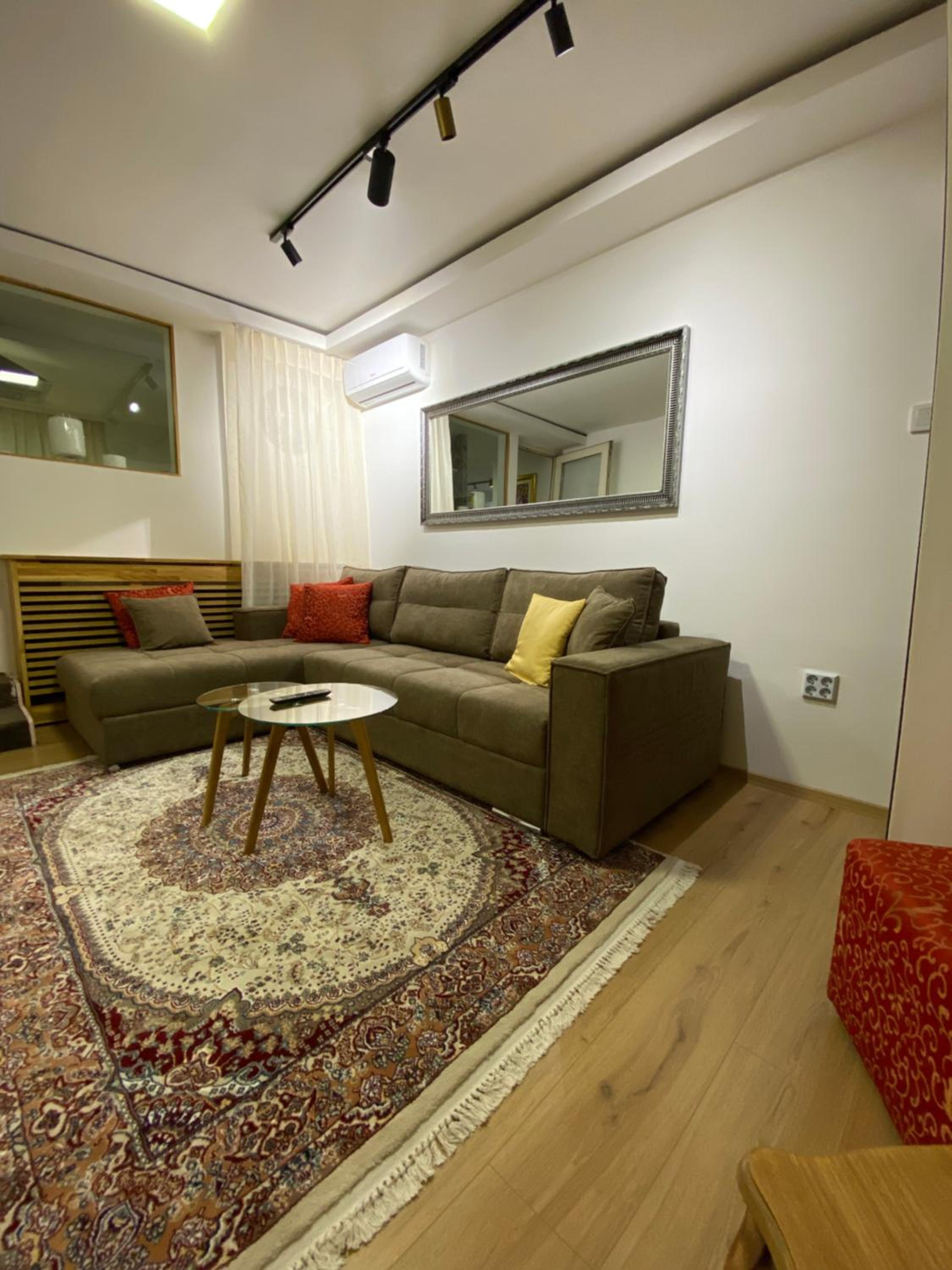 Deenco apartment