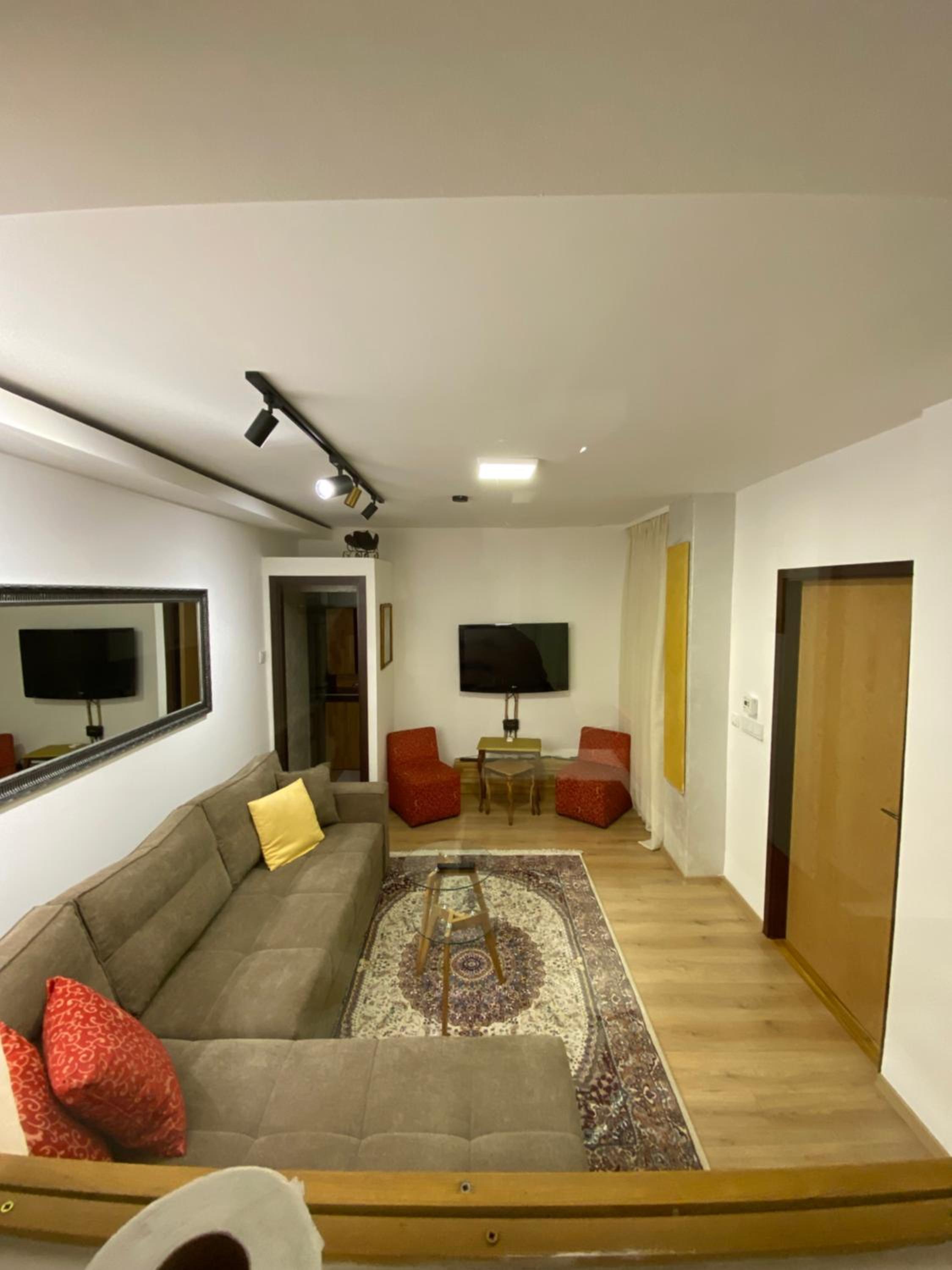 Deenco apartment