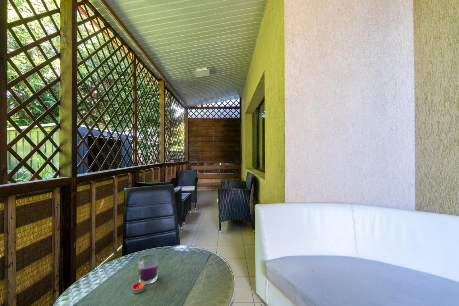 FarawayHomes Aparthotel Near Vienna Airport - Anytime Self Check-In