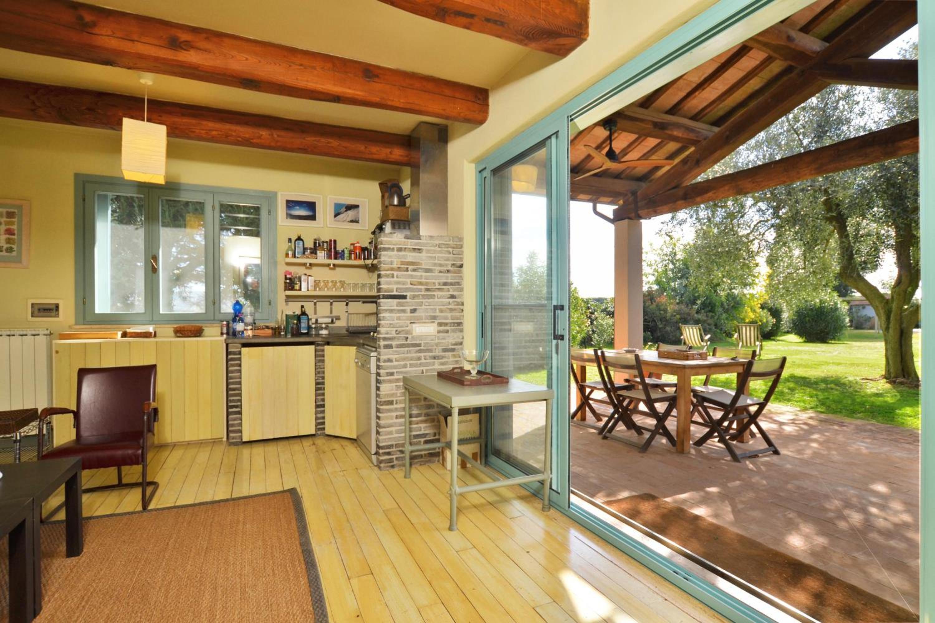Chalet Vignarola - Happy Rentals view 3