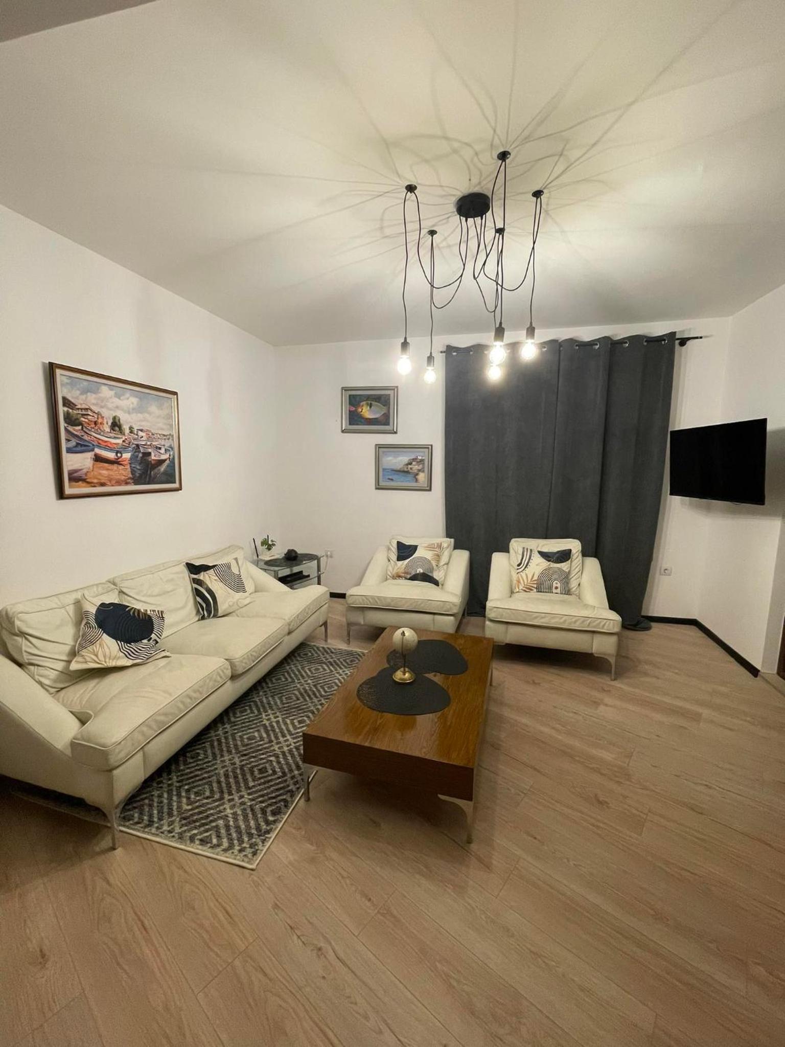 Marina Cape Sky View Lux Apartment in Aheloy