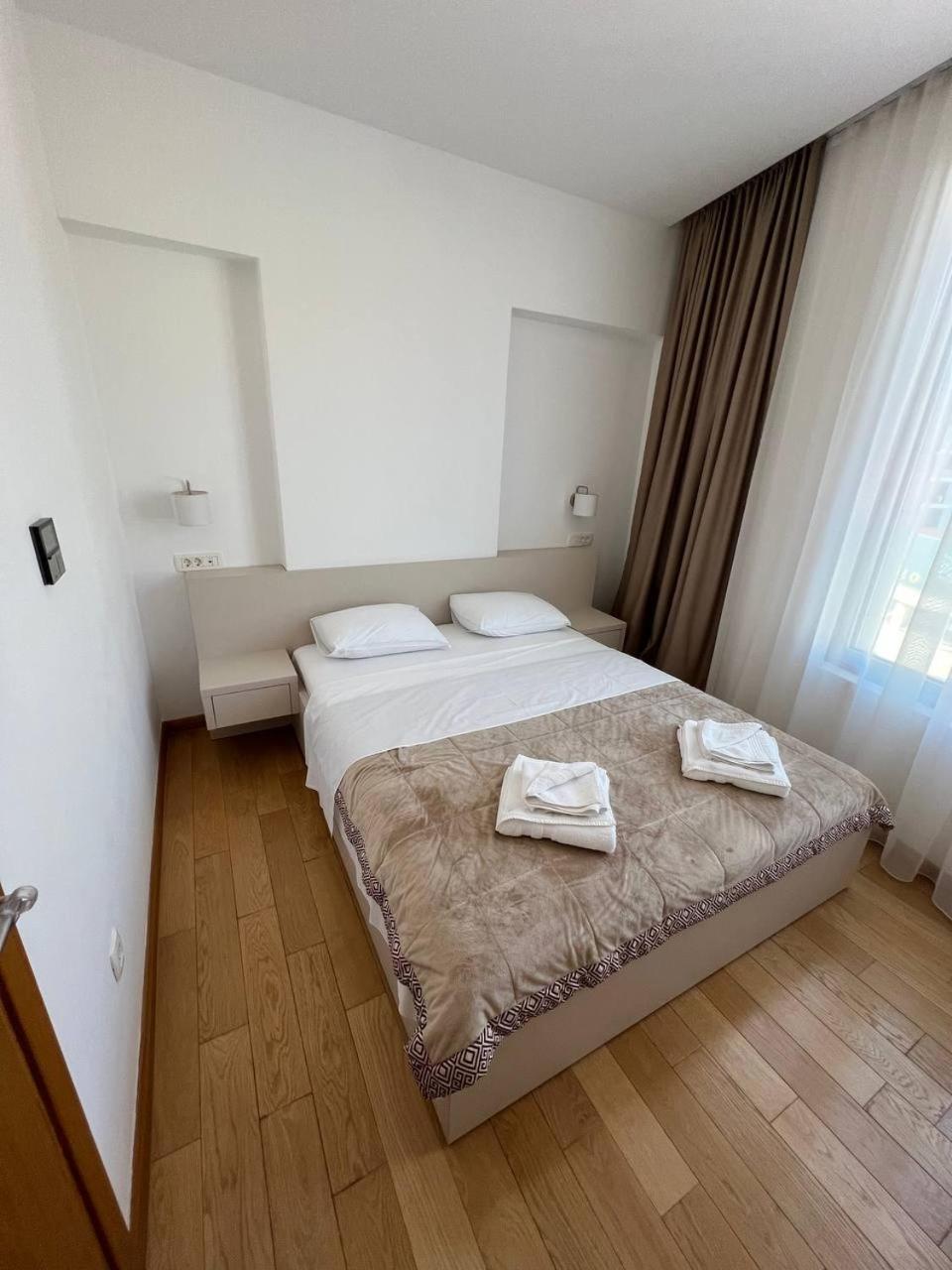 Seabreeze apartments Budva view 2