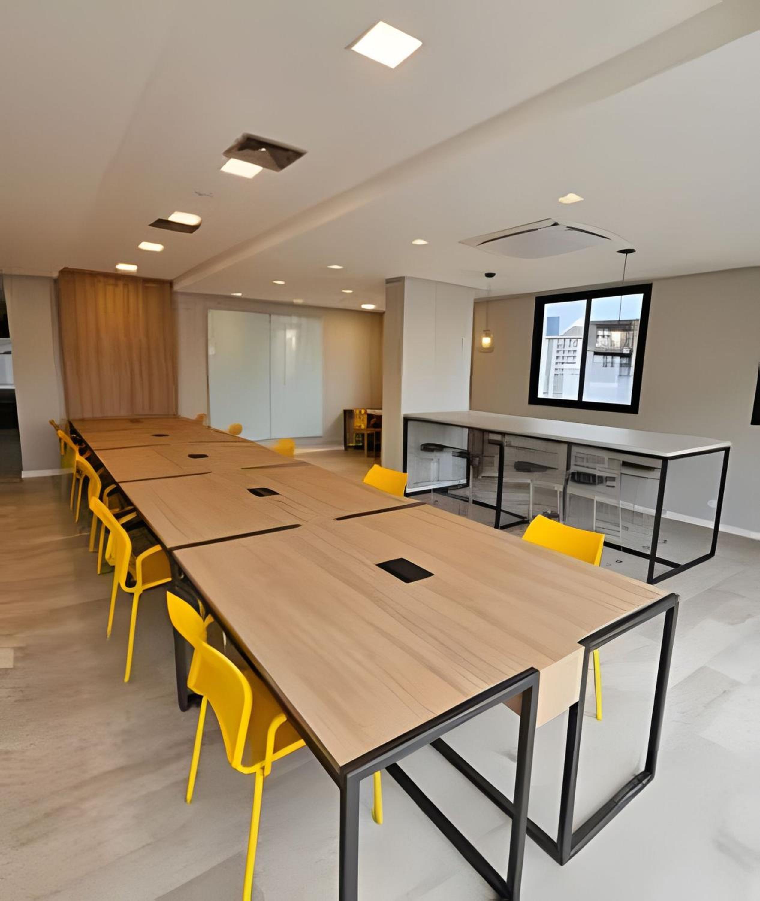 meeting & event spaces