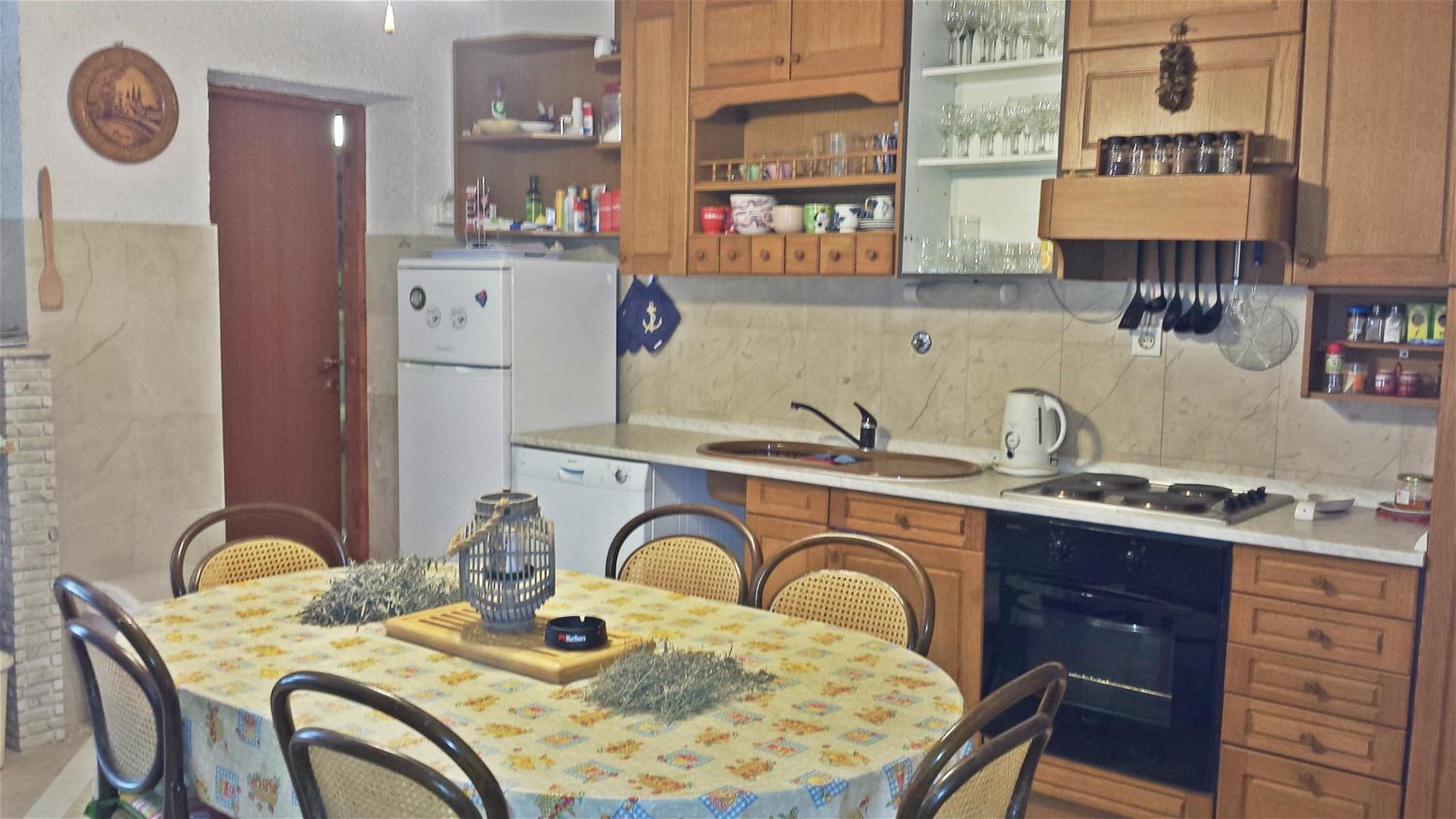 Spacious Apartment in Zlarin + terrace
