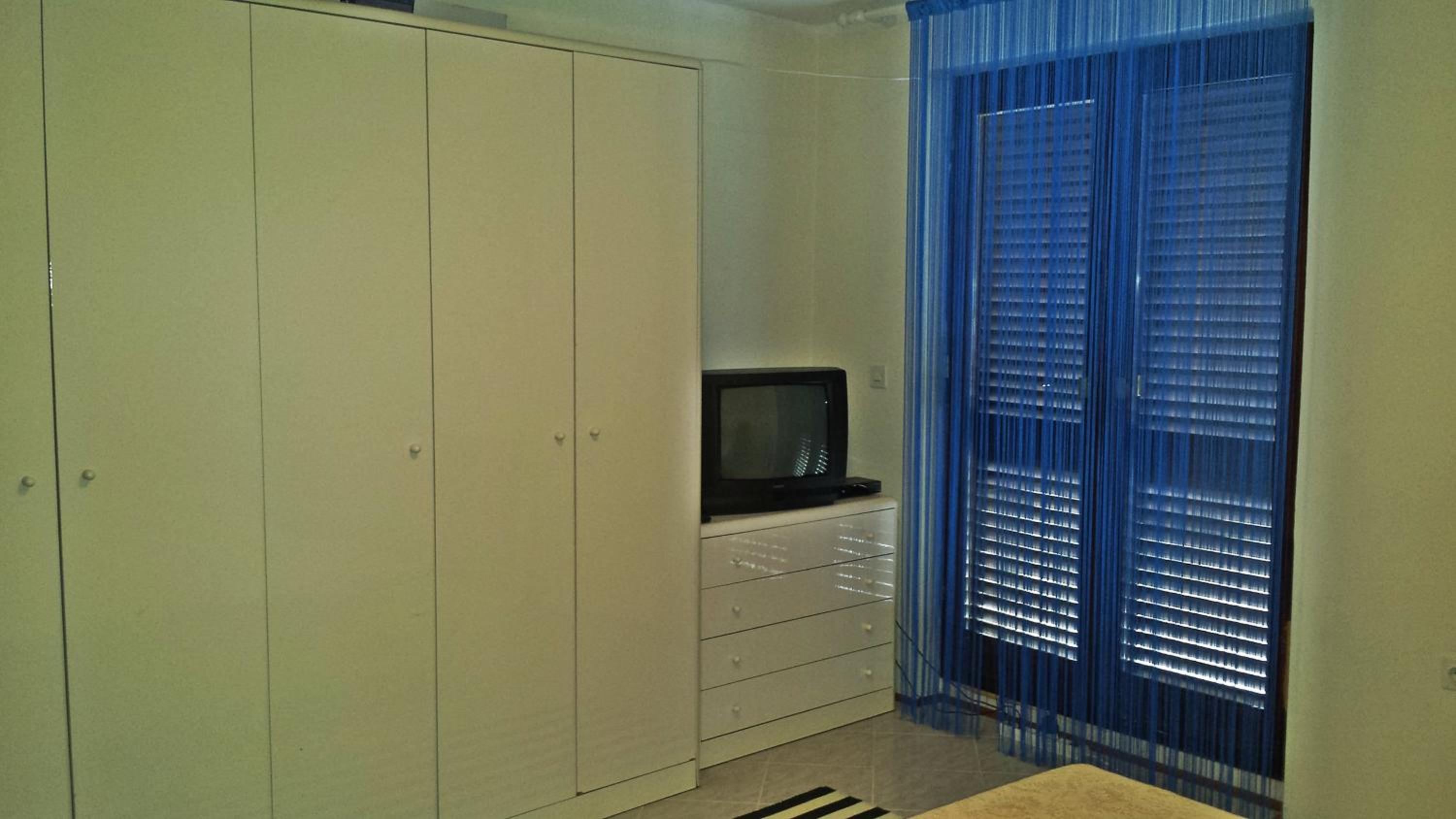 Spacious Apartment in Zlarin + terrace