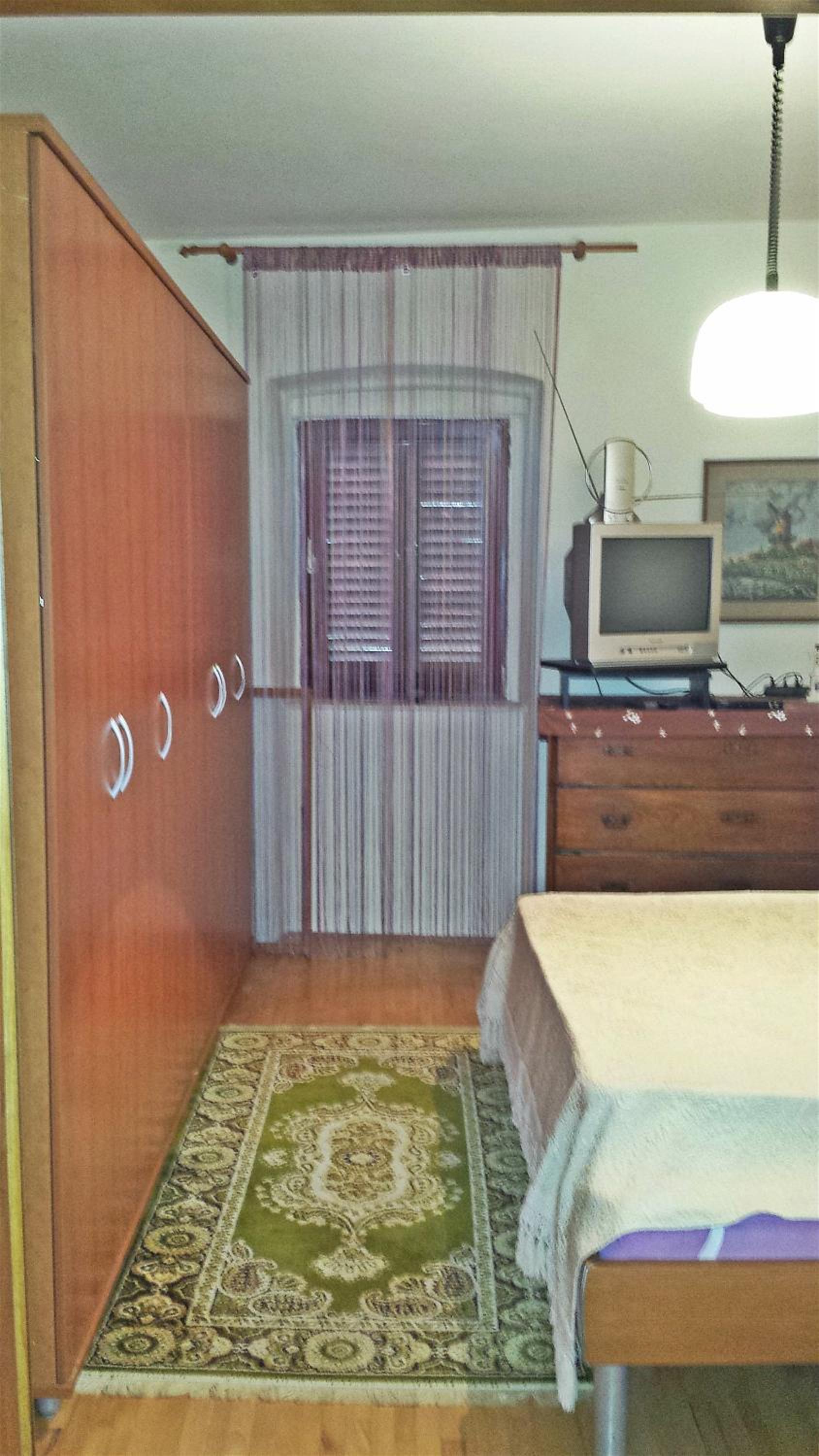 Spacious Apartment in Zlarin + terrace