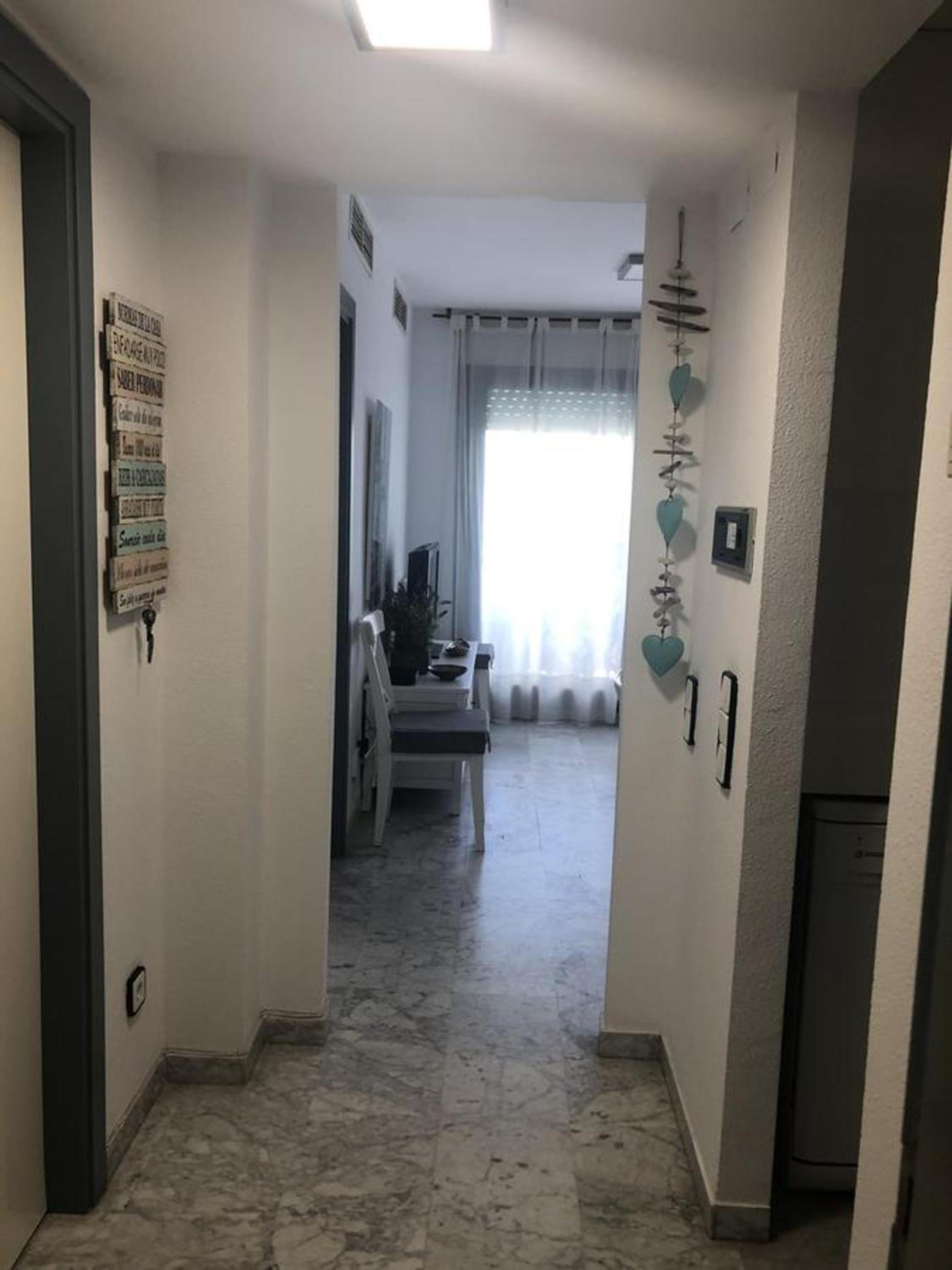 Comfortable apartment in Salou with shared pool - 52 m² view 5