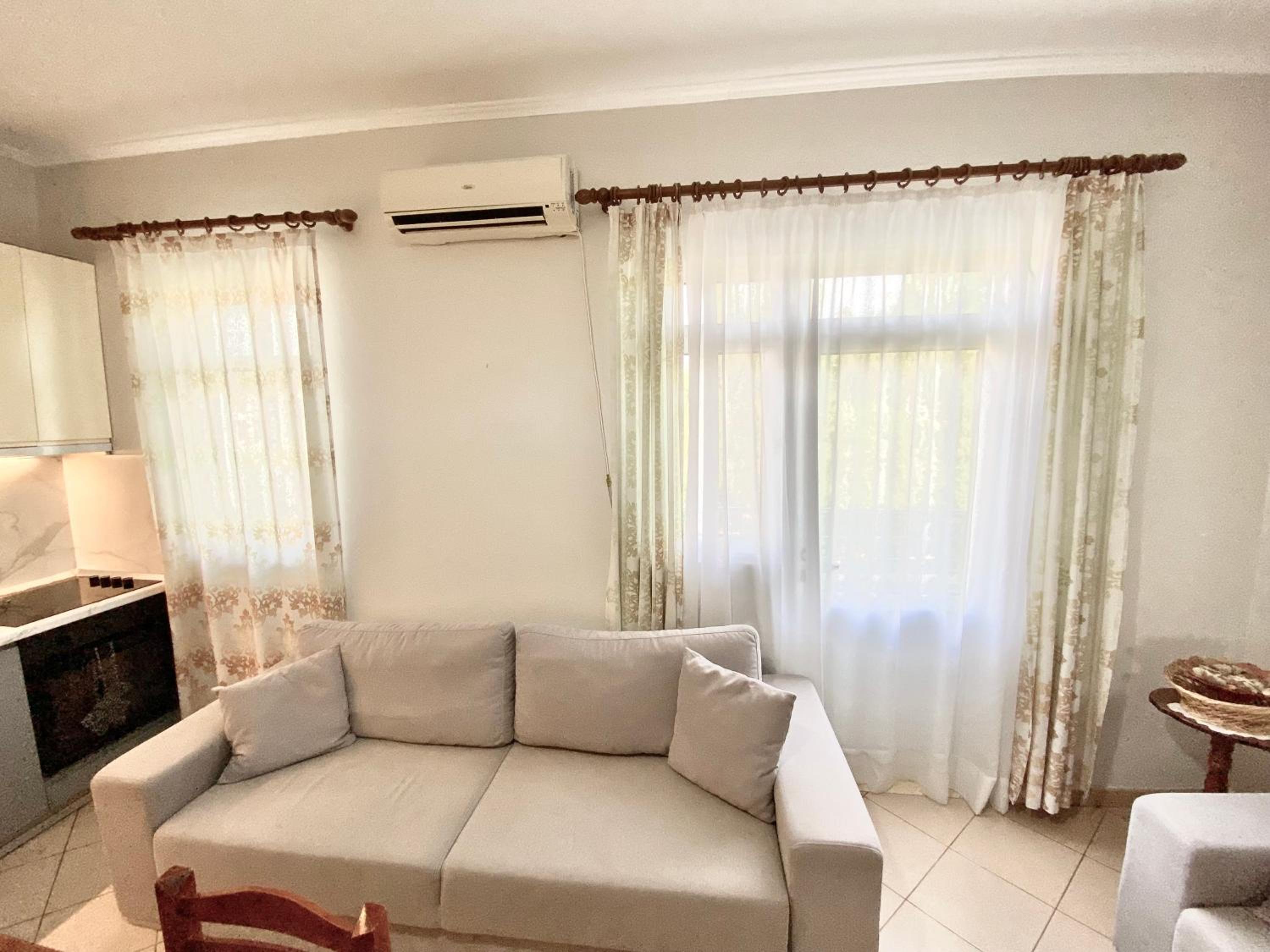 Holiday House Vlora