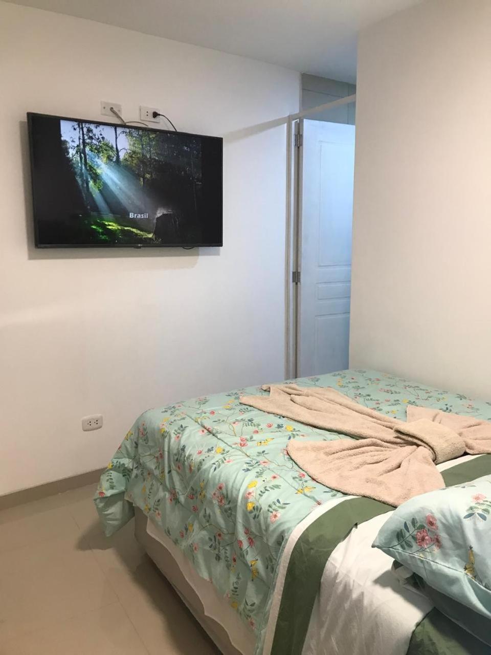 Albano Habitación con cocina y baño