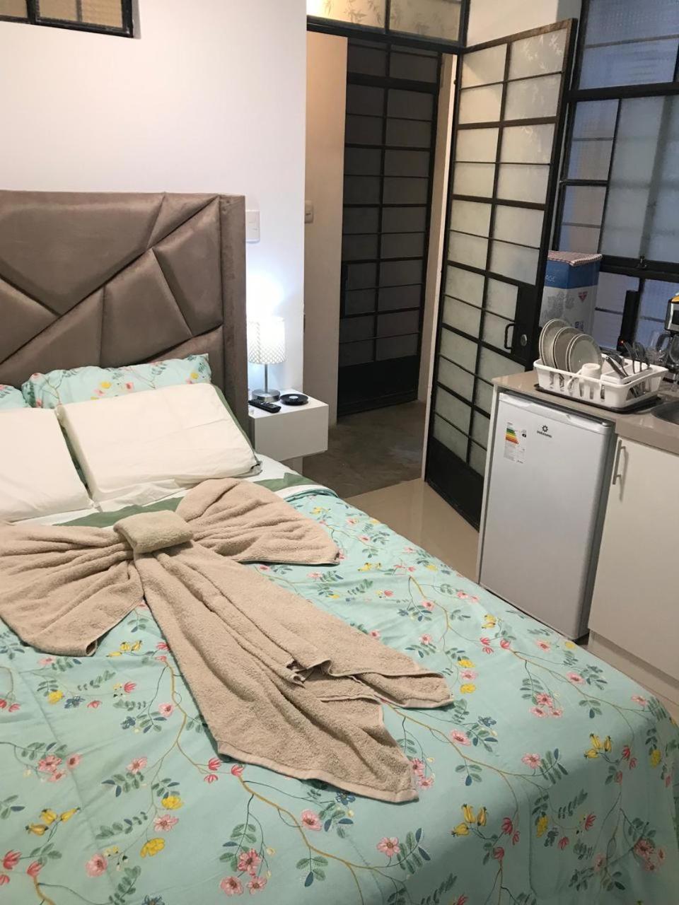 Albano Habitación con cocina y baño