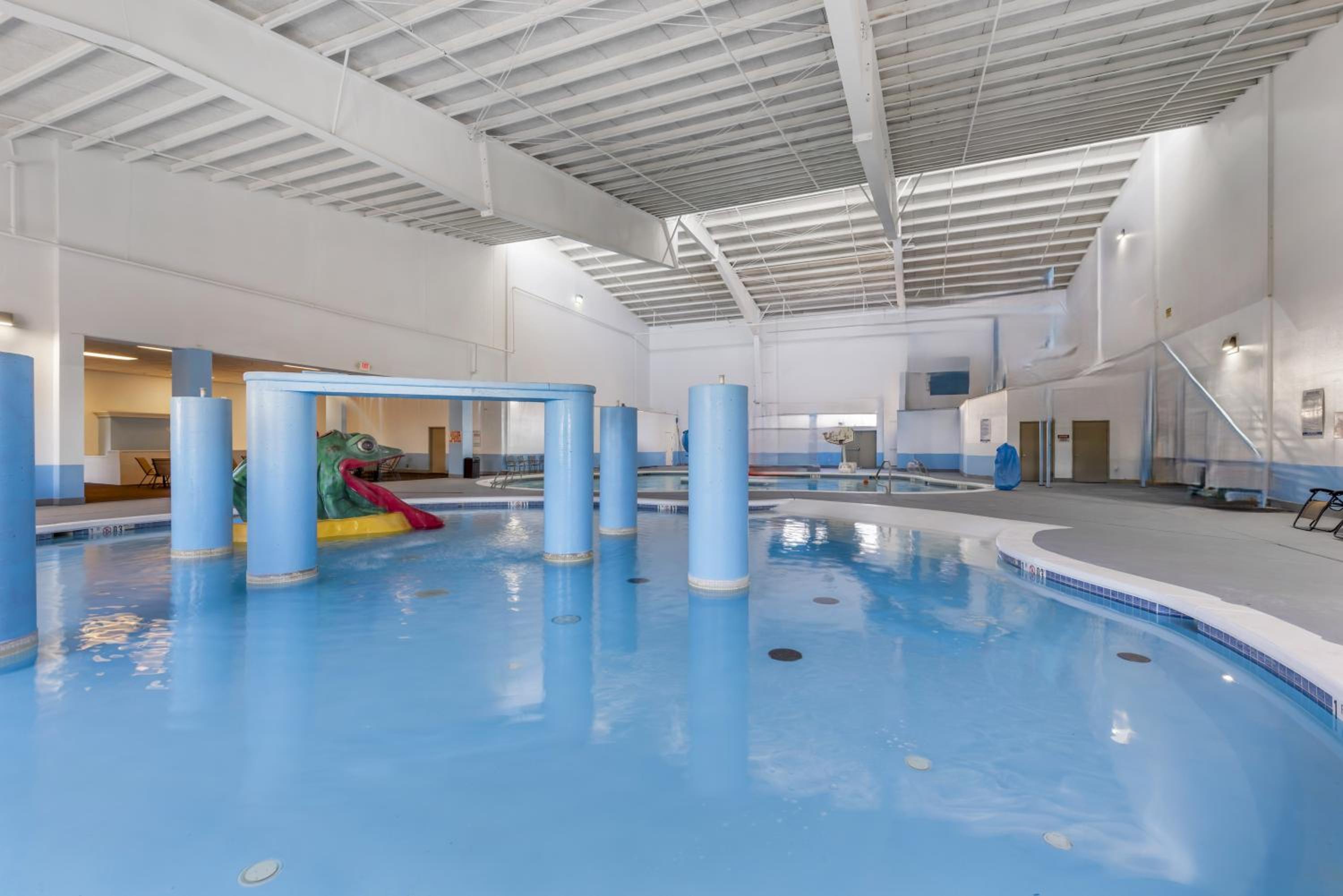 Alamosa Vacations - Quality Inn Alamosa - Property Image 1
