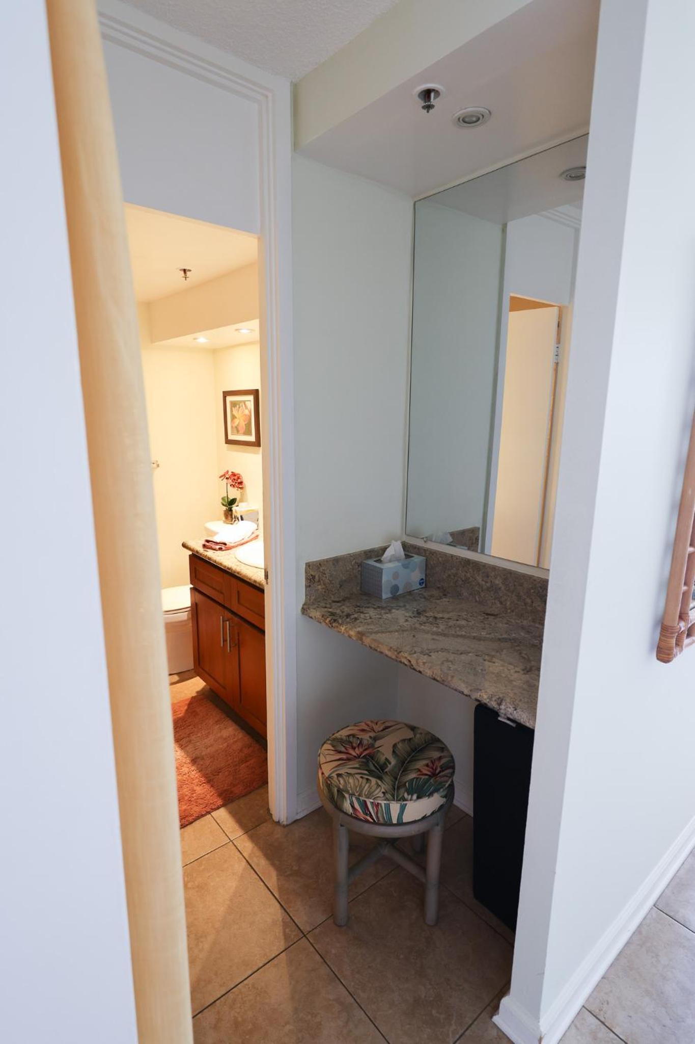 Tropical Studios at Marine Surf Waikiki - FREE PARKING - BEST LOCATION - FULL KITCHEN - SWIMMING POOL 照片第 67 張,共 263 張