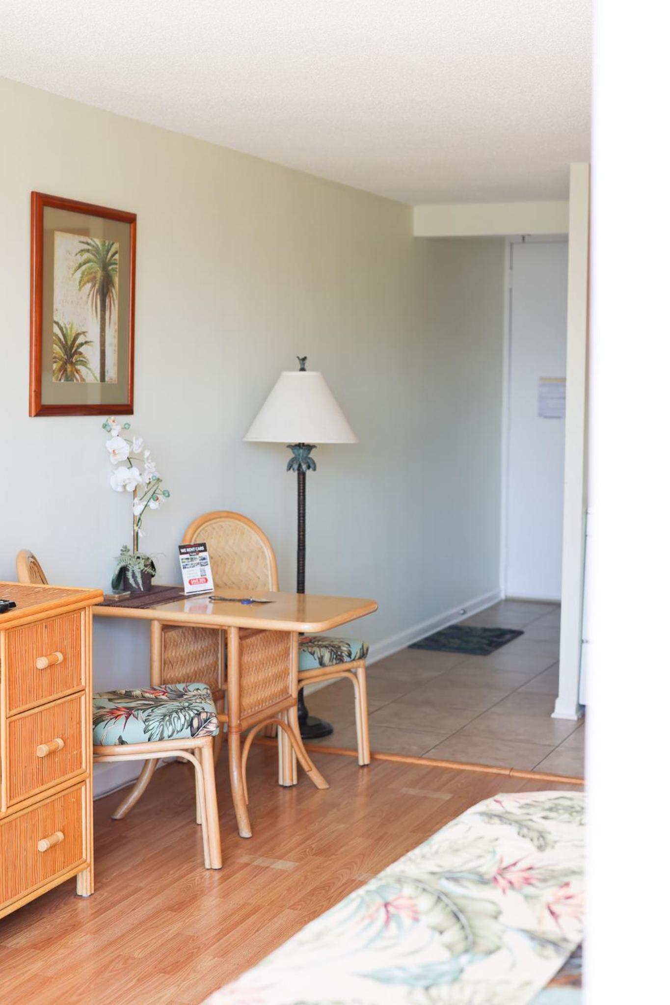 Tropical Studios at Marine Surf Waikiki - FREE PARKING - BEST LOCATION - FULL KITCHEN - SWIMMING POOL 照片第 159 張,共 263 張