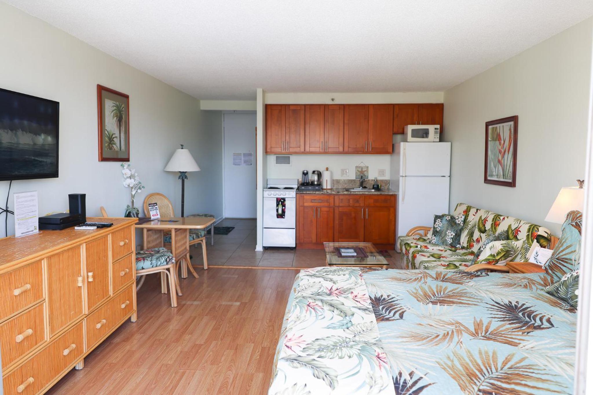 Tropical Studios at Marine Surf Waikiki - FREE PARKING - BEST LOCATION - FULL KITCHEN - SWIMMING POOL 照片第 163 張,共 263 張