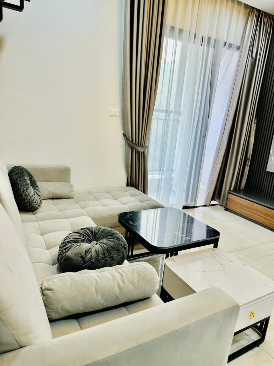 Mon Cherry Apartment -Greenbay Garden Ha Long
