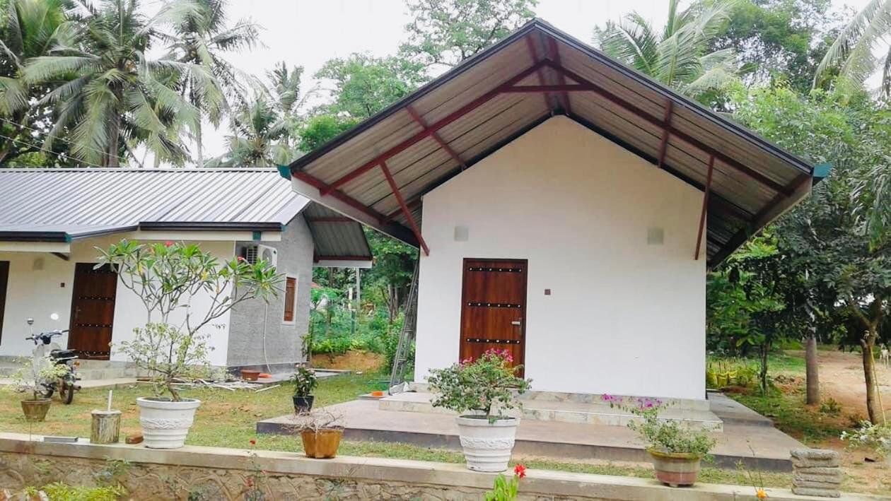 Hotel sadadiya dahara
