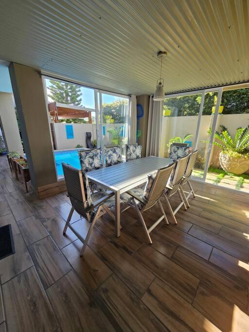 Vibe Beach House view 3
