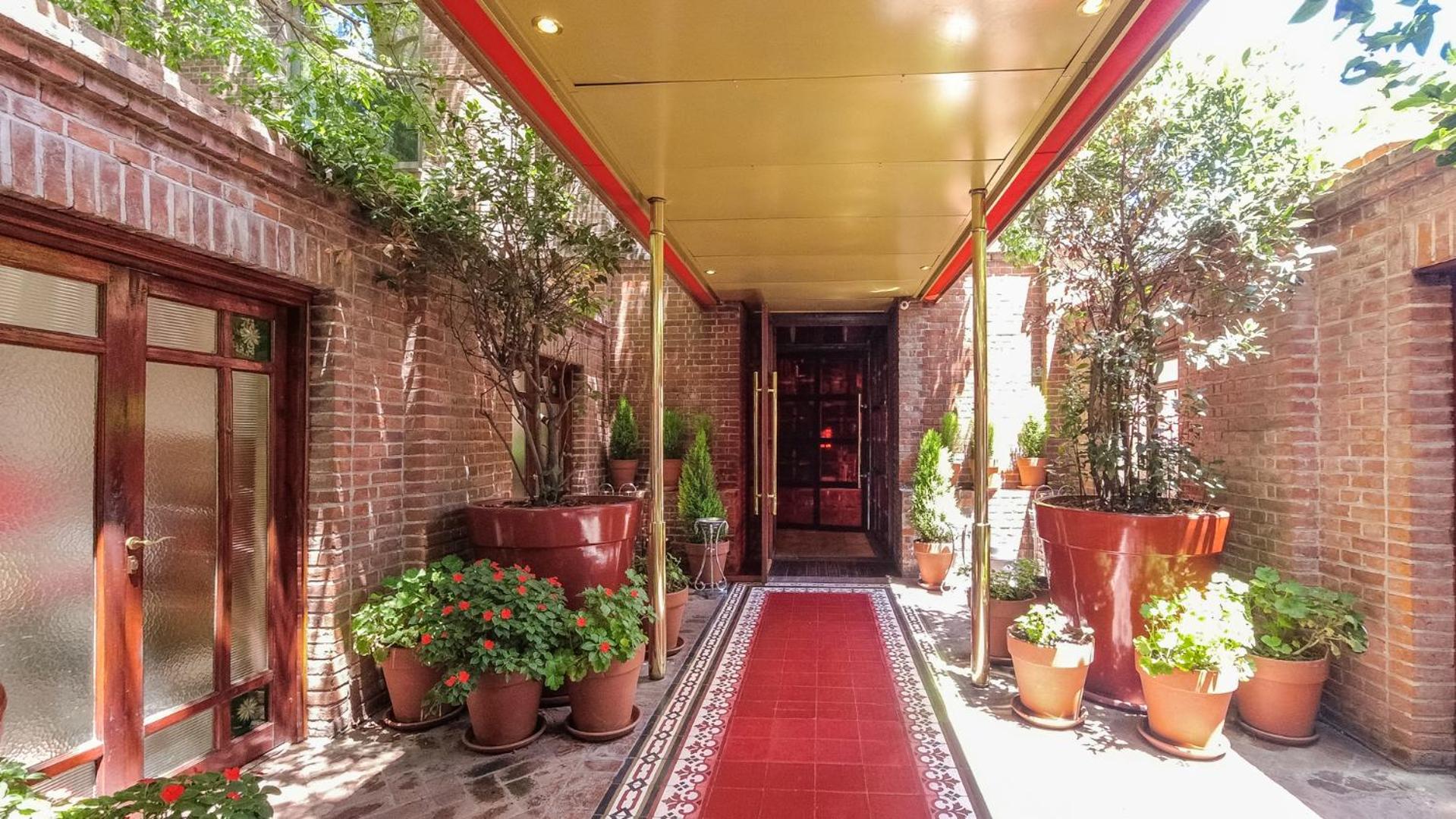 Hotel Faena Residences !