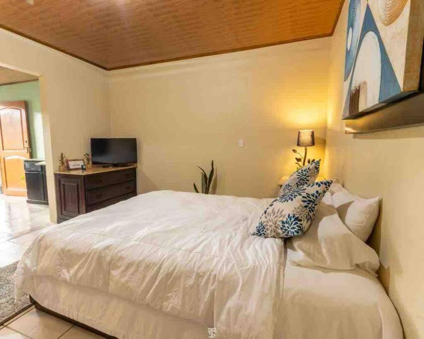 Mini apartamento con vista al Volcán Arenal
