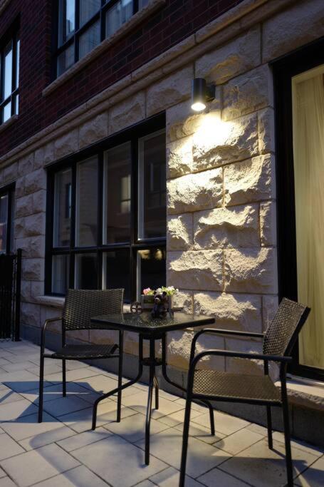 Le Bijou AirHome One or Two Bedroom Suite