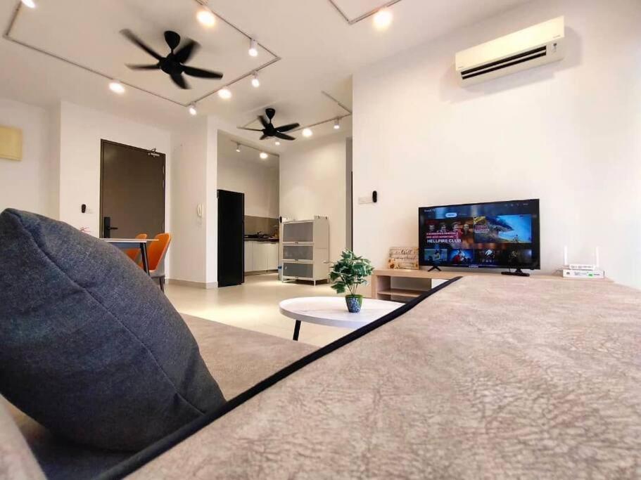 Cozy Retreat at Sri Kembangan