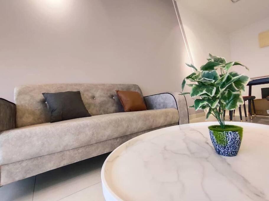 Cozy Retreat at Sri Kembangan