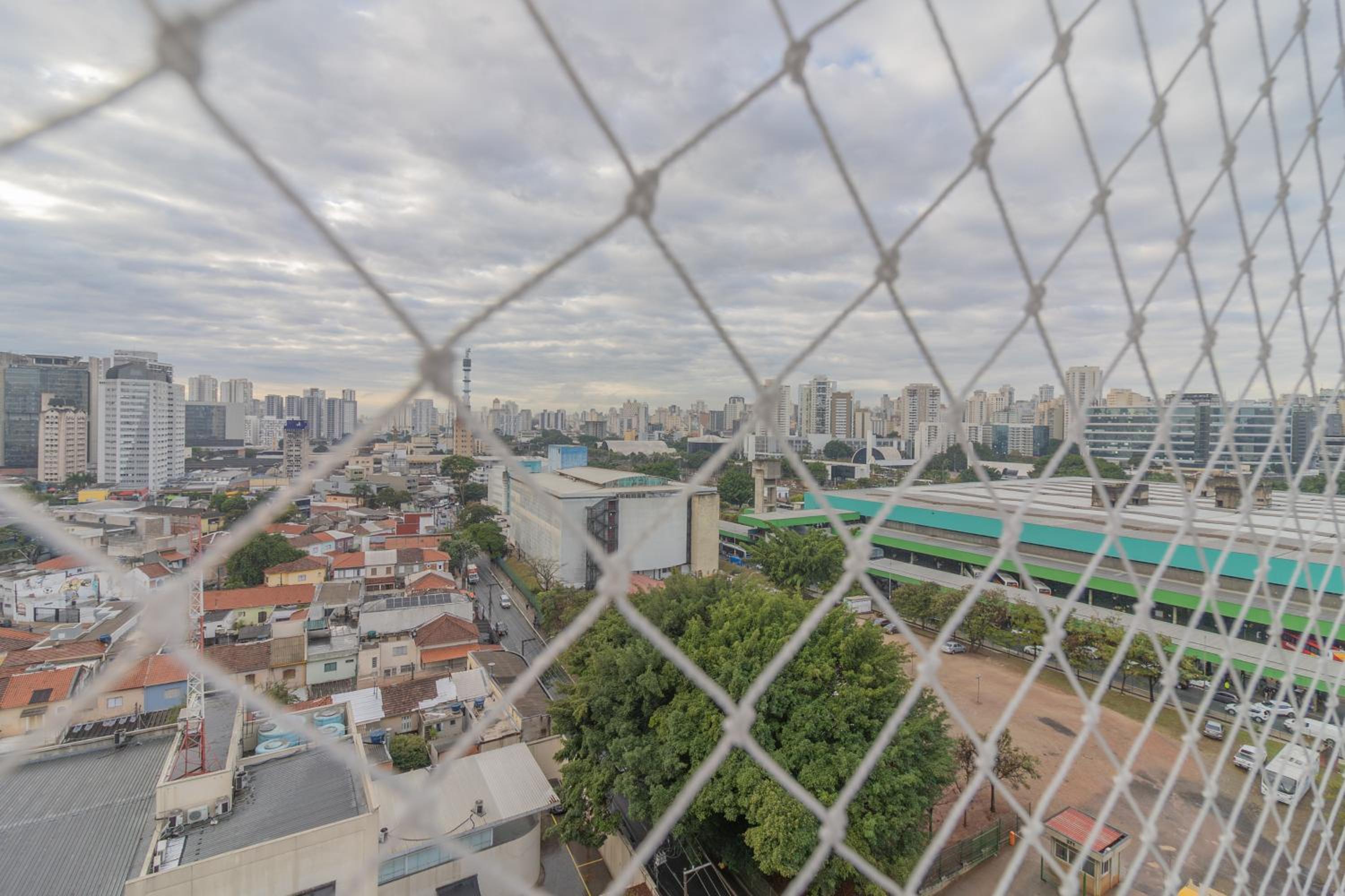 Apto na Barra Funda, próximo Metrô