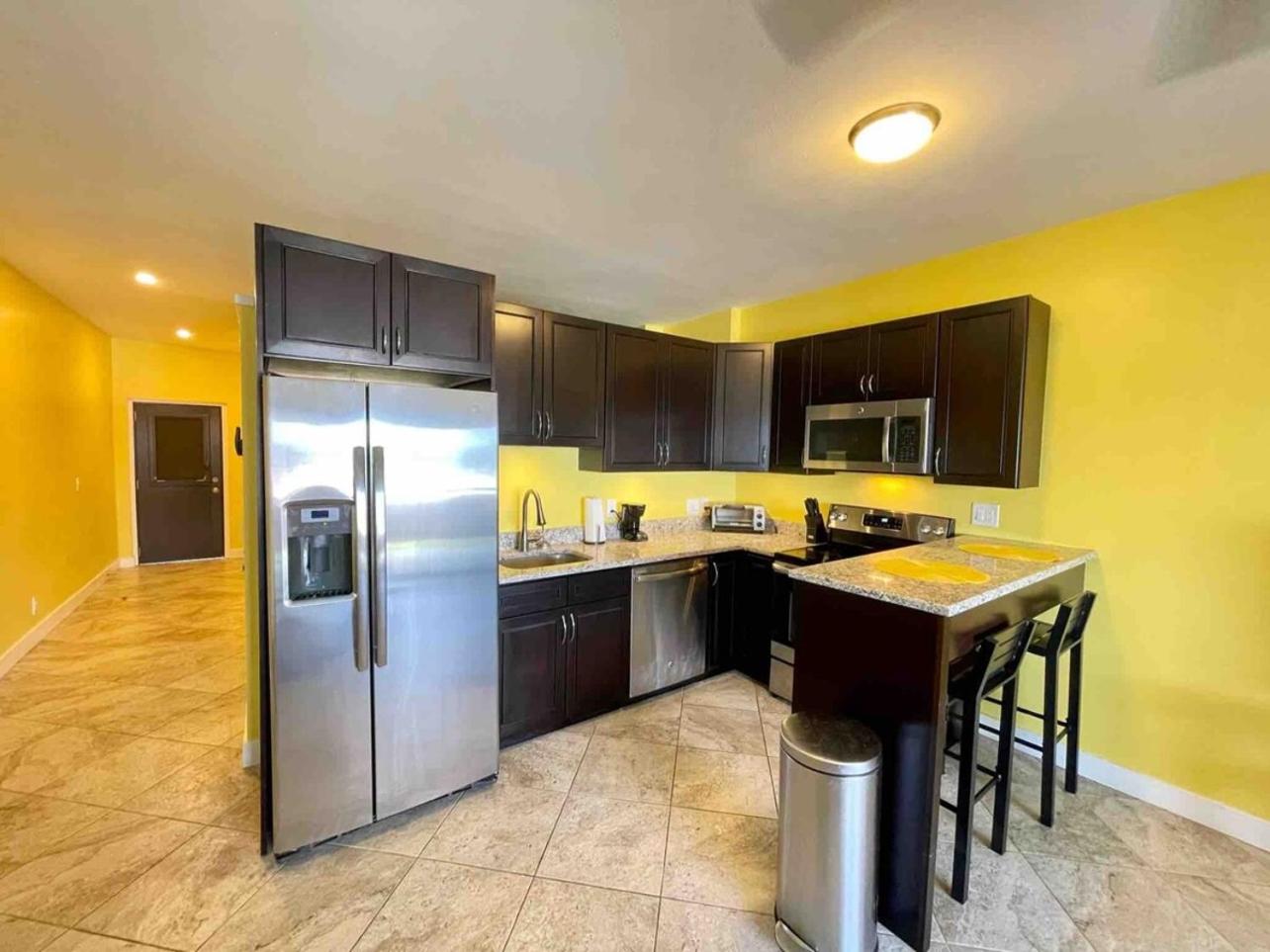 Couples Getaway 1bed 1bath Condo In Red Hook view 5
