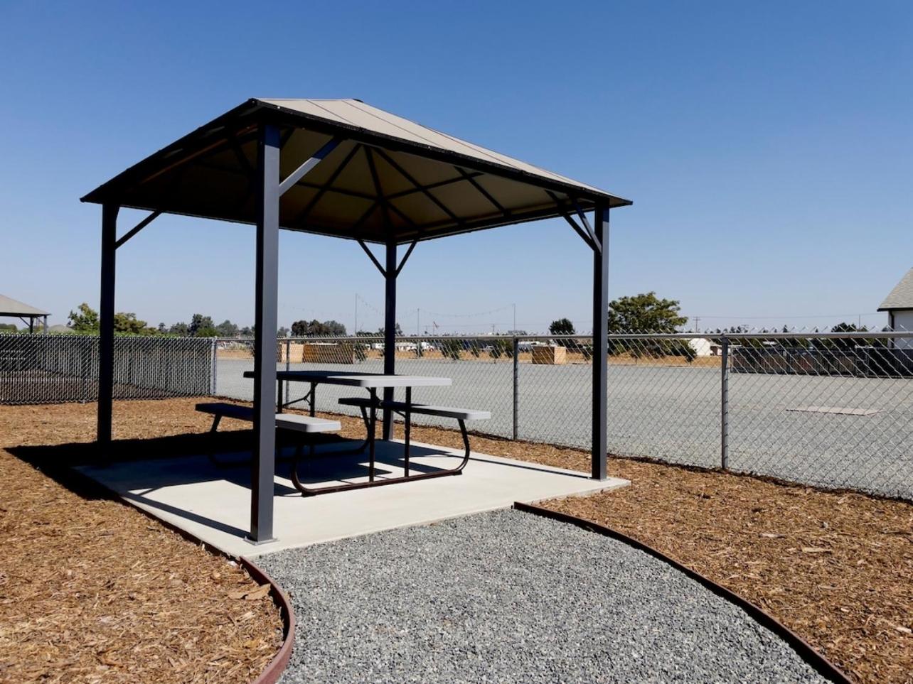 Country Living-harrison Ranchhr3 view 3