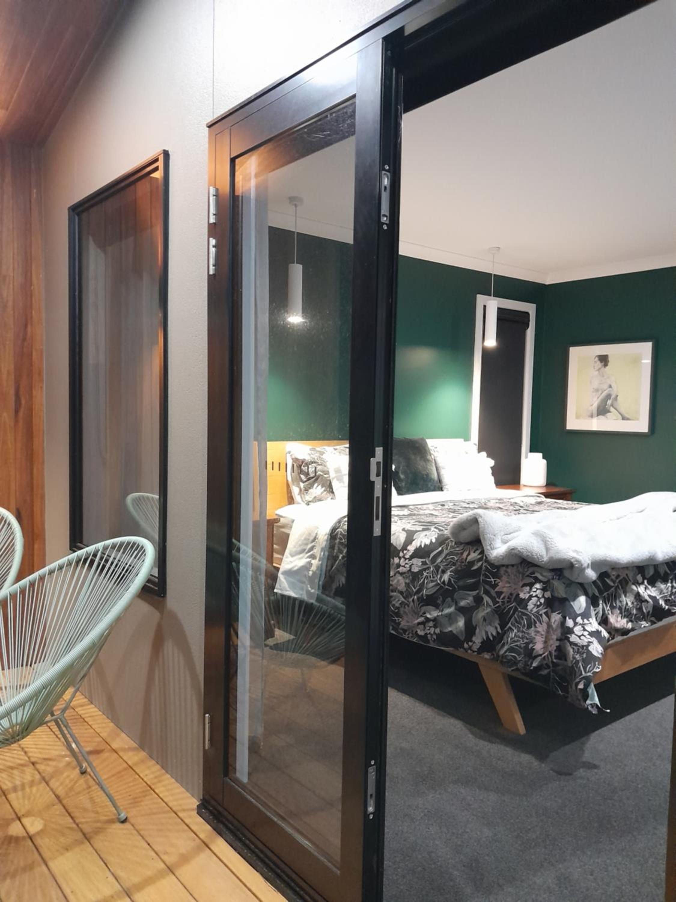 44onRoaring - in the Huon Valley