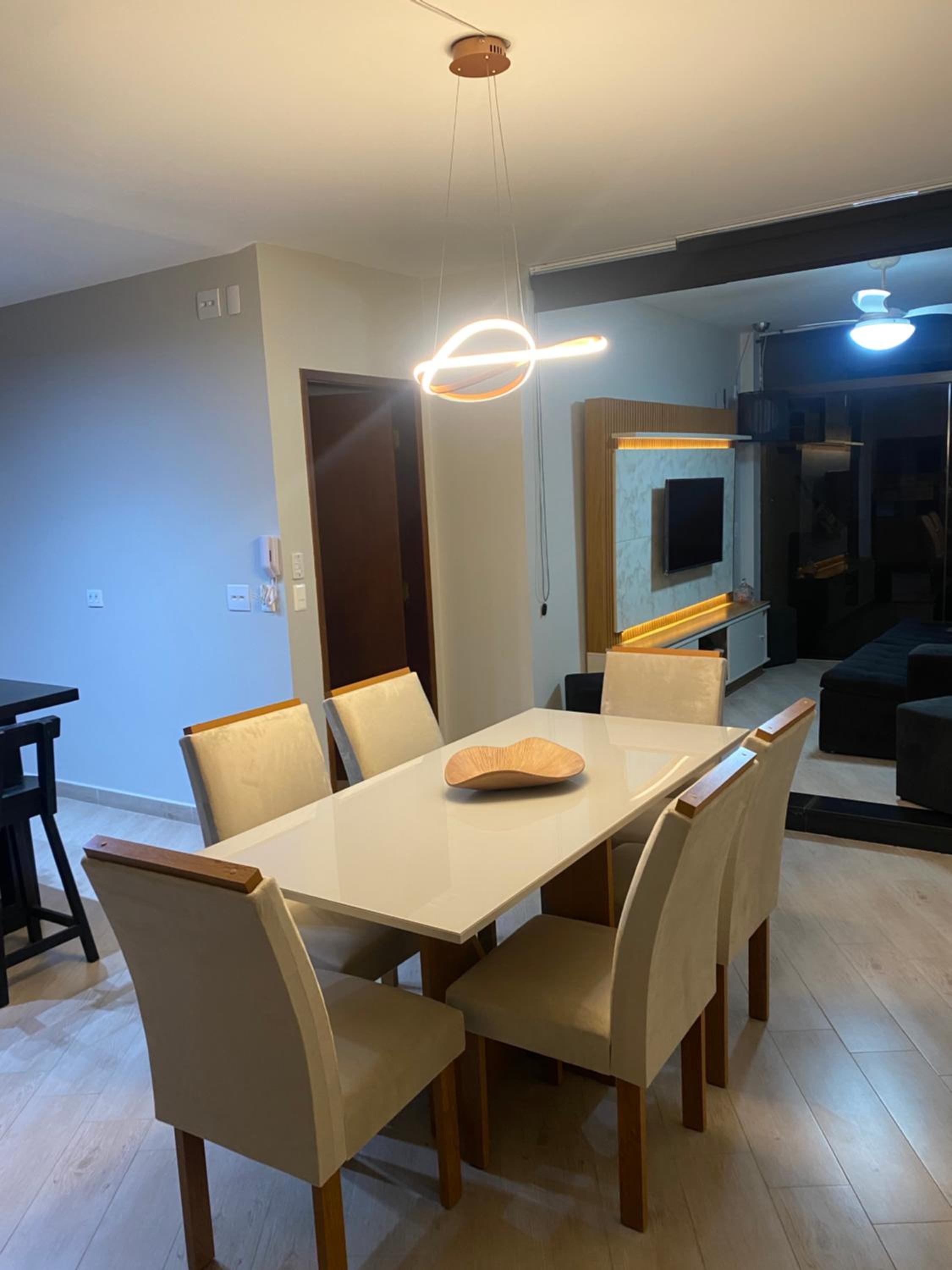 Apartamento lindo a 03 minutos da praia Enseada