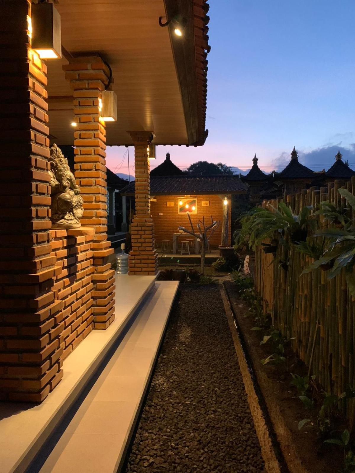Ambara Guest House