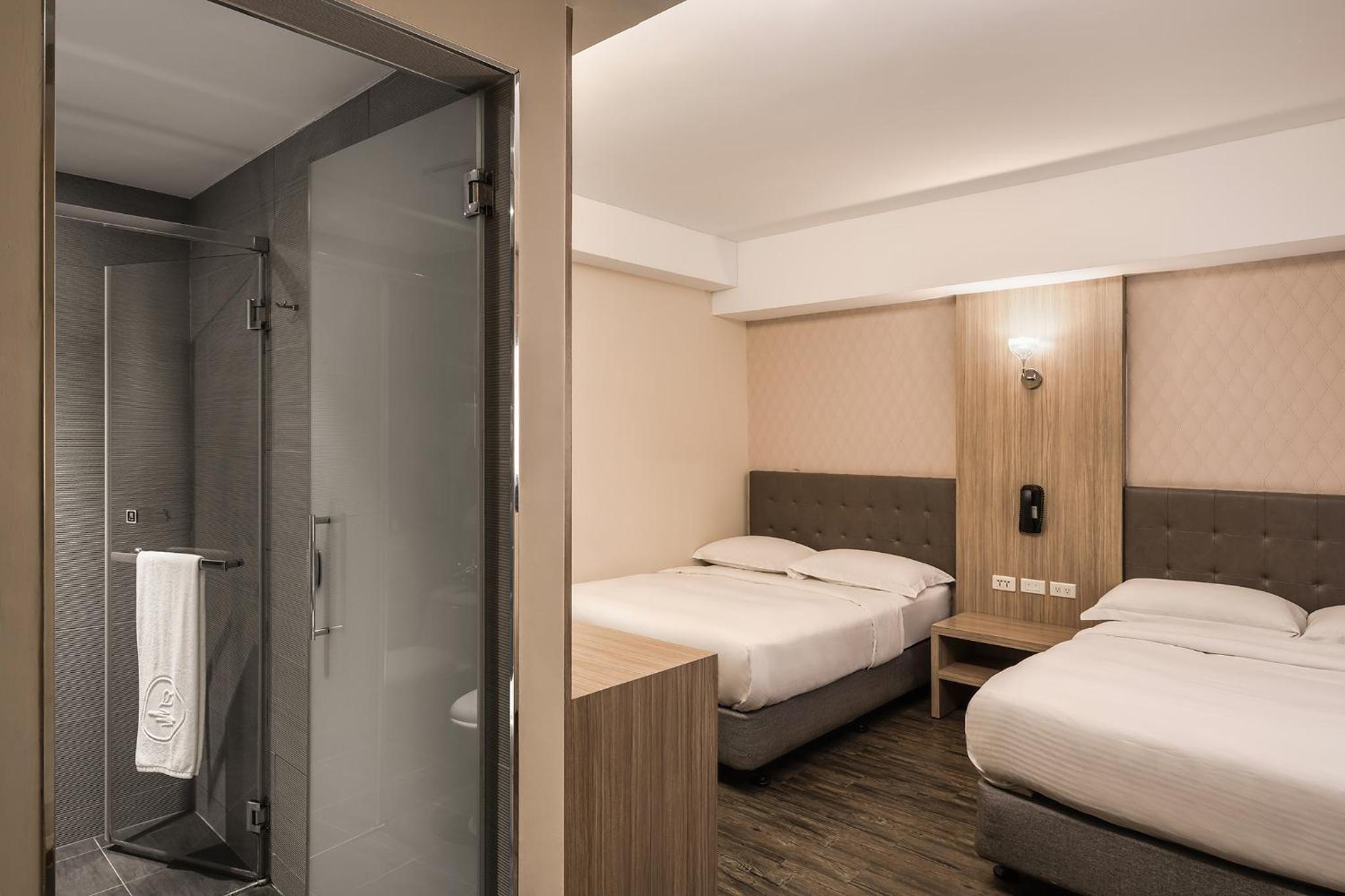 The Riverside Hotel International