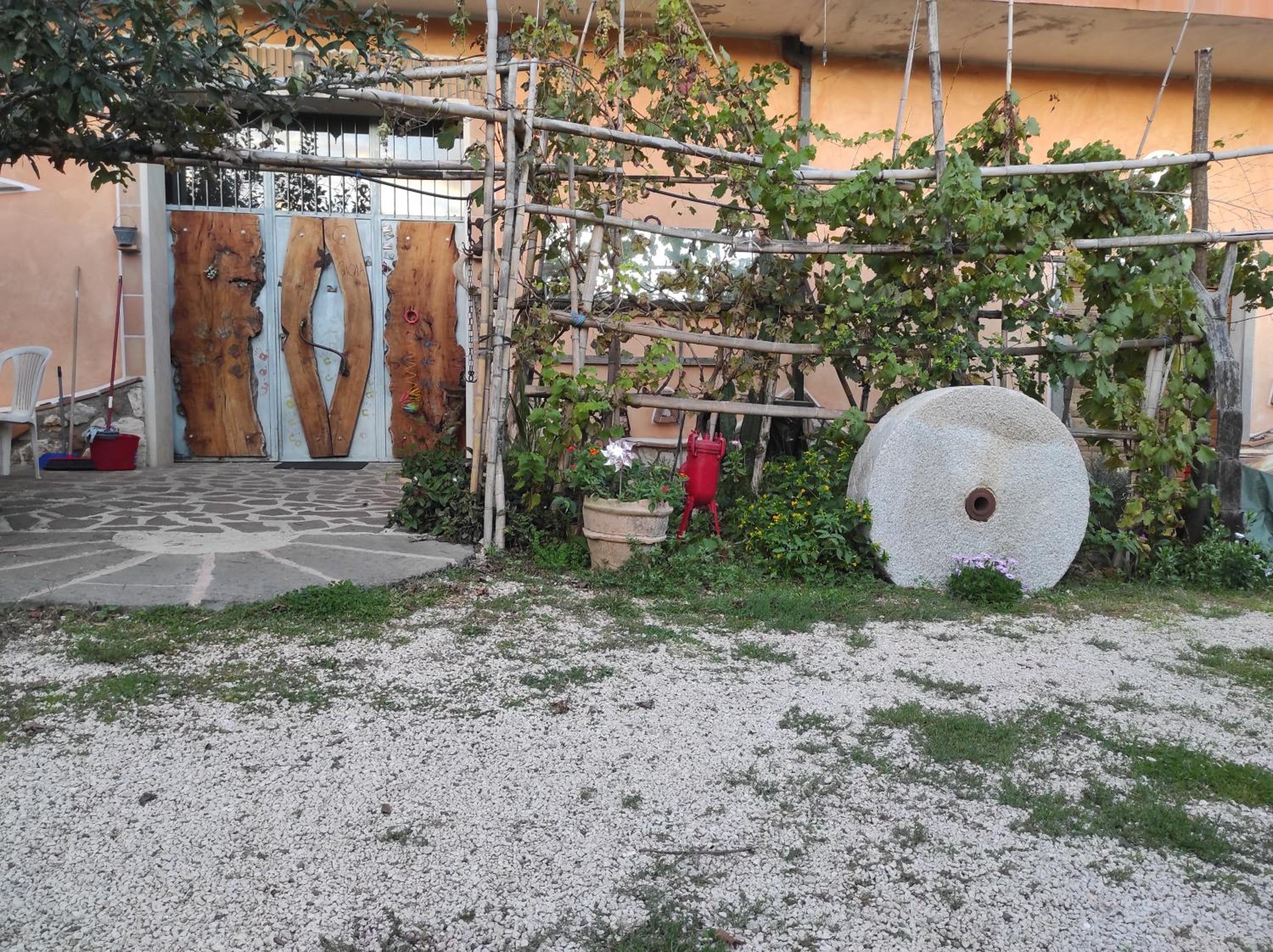 Photo 38