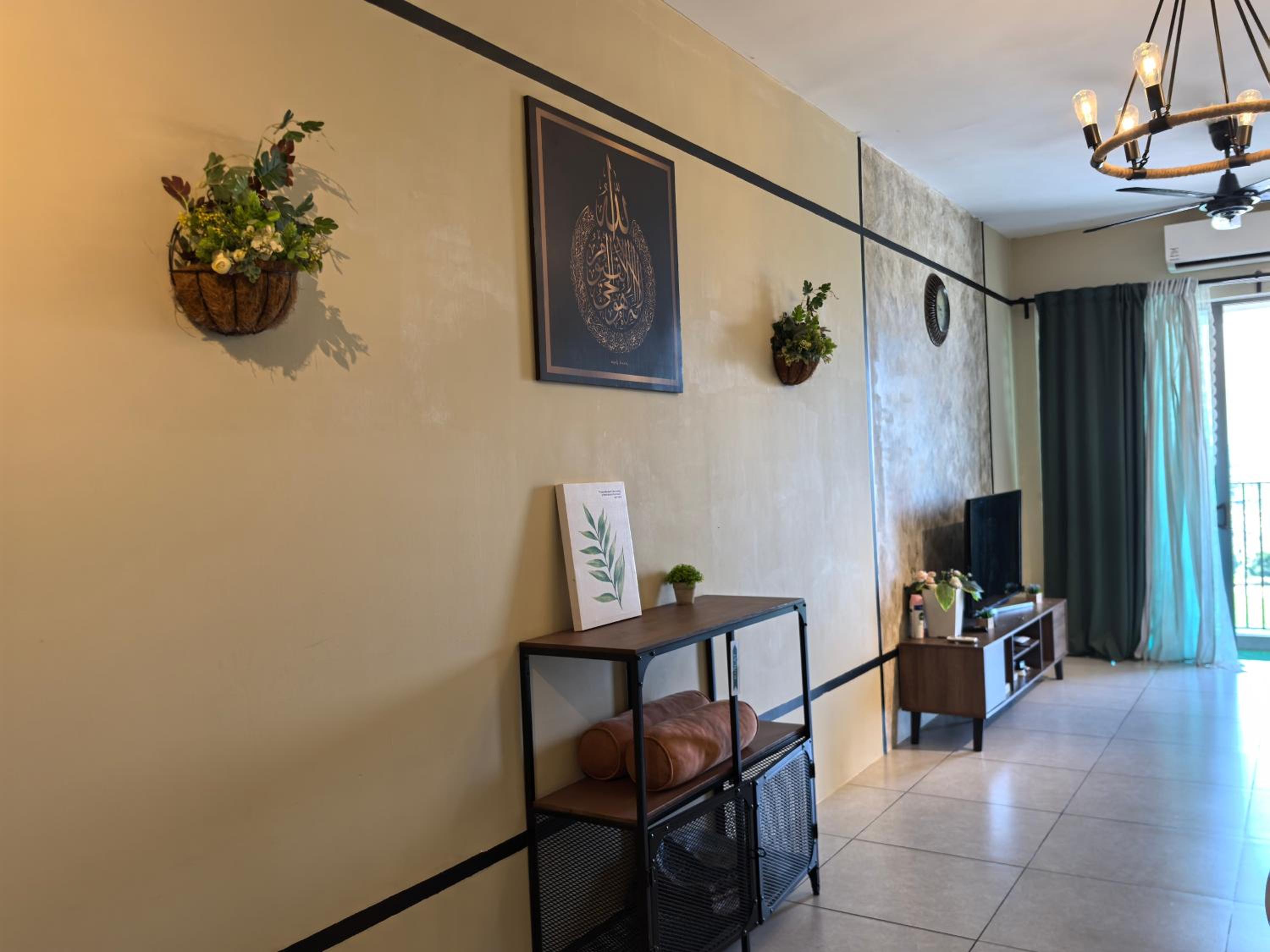 Sweet Homestay Meritus by Moowin photo 5