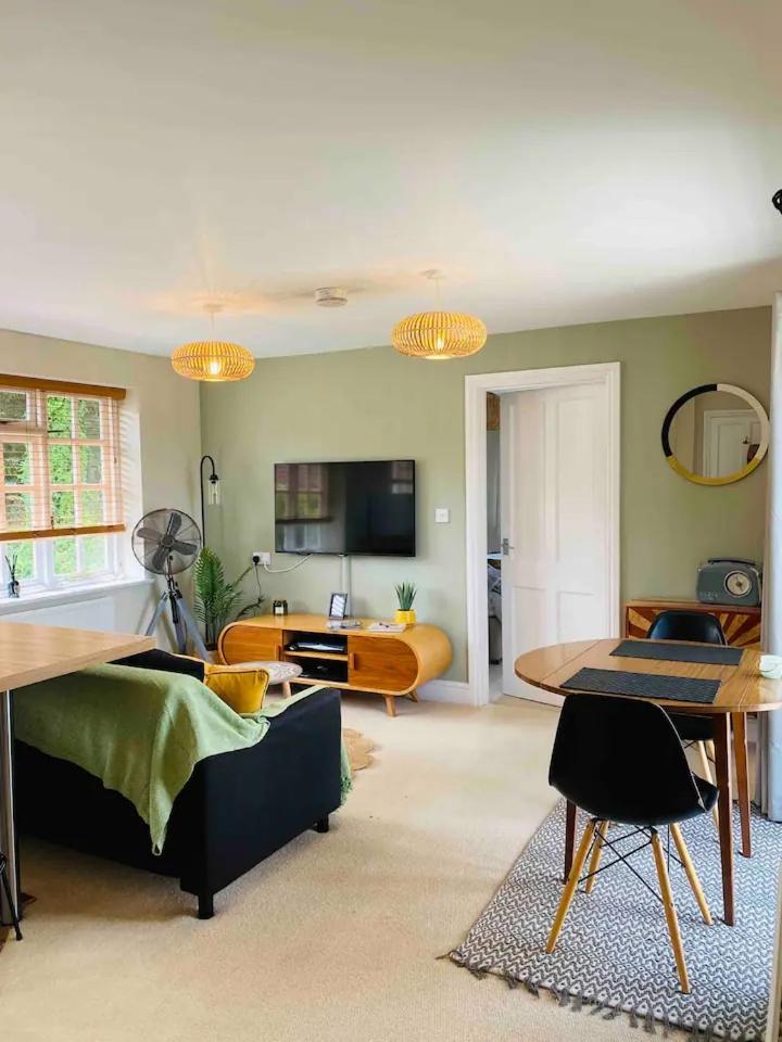 The Willow Studio - peaceful retreat near Whitstable seaside view 4