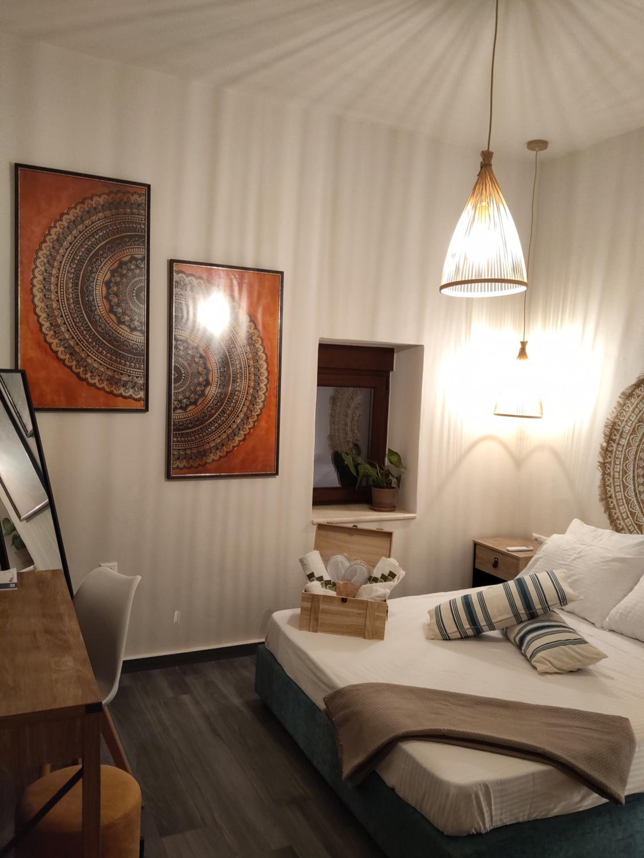 Pasiphae Luxury House