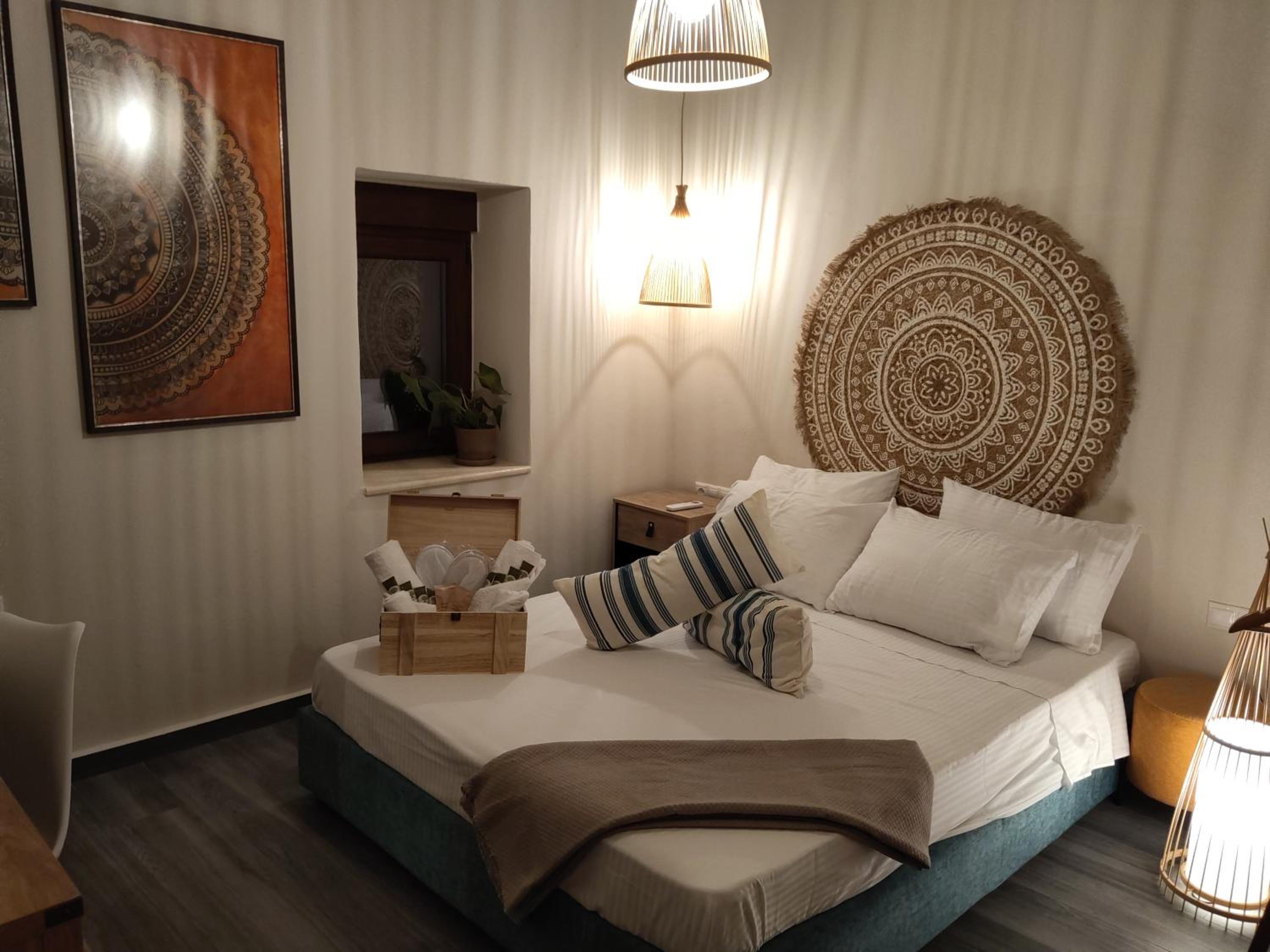 Pasiphae Luxury House