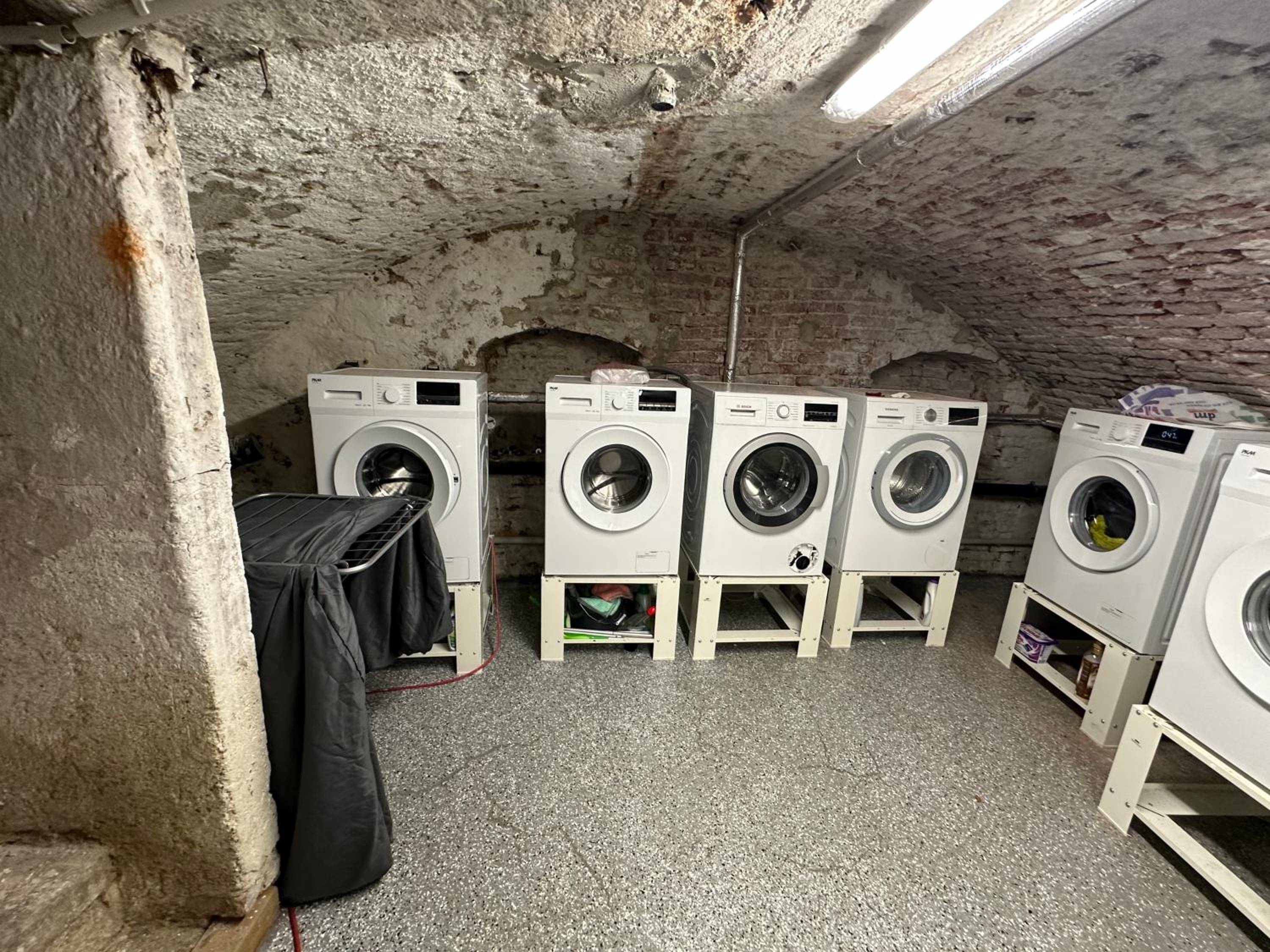 Moderne Wohnung im Zentrum der Altstadt - Altbau Flair, WLAN
