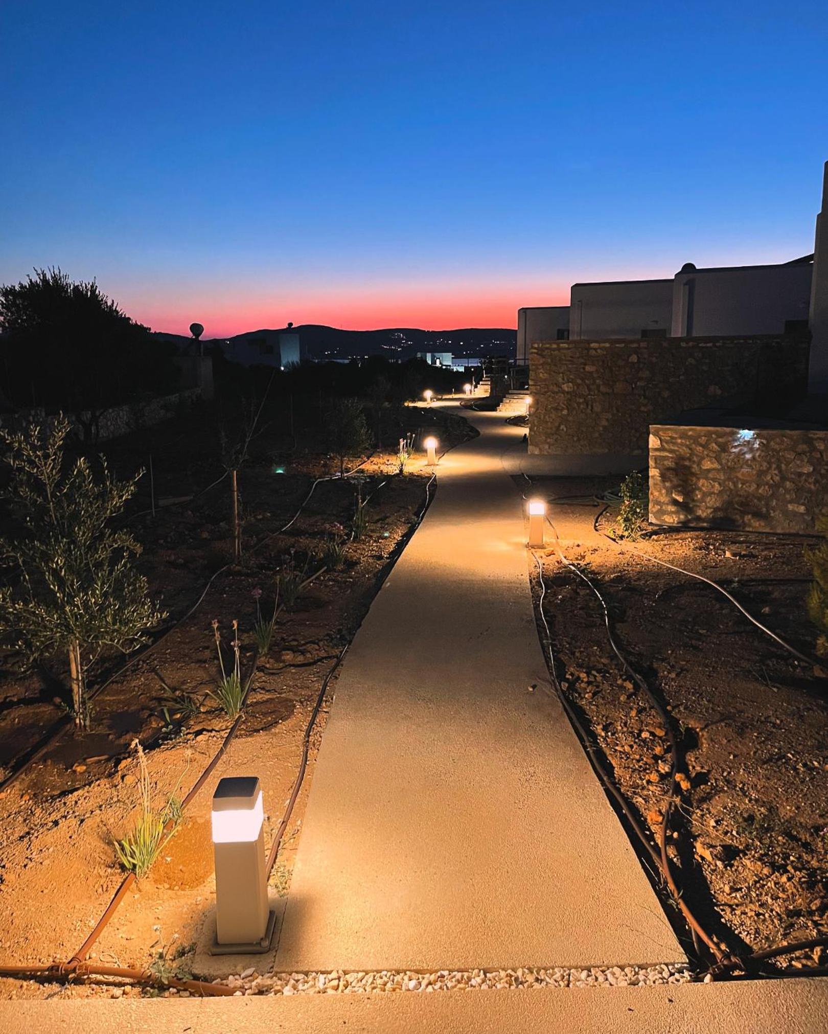 Yara Residence