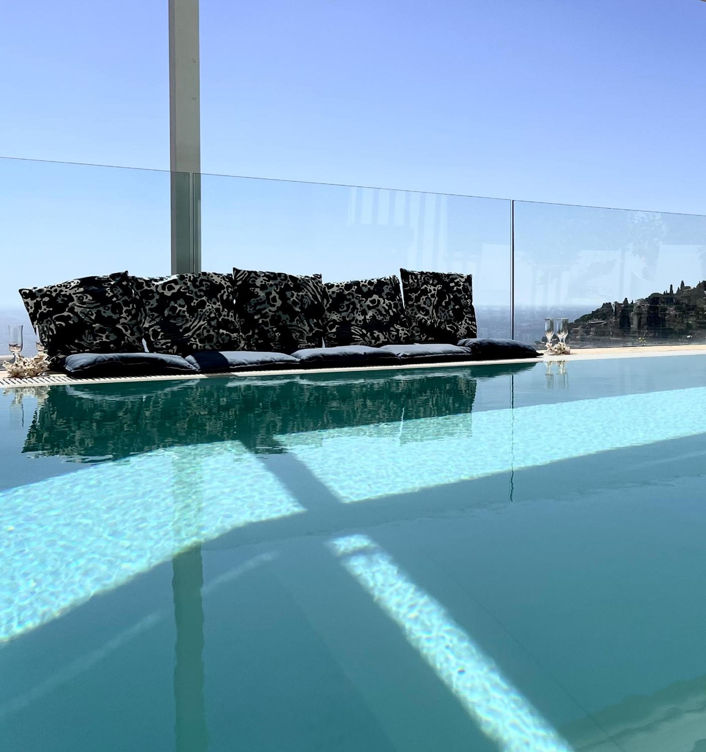 MEDITERRANEAN SEASONS, VILLA MEDITERRANEA Taormina, Private Pool & Sea View photo 2