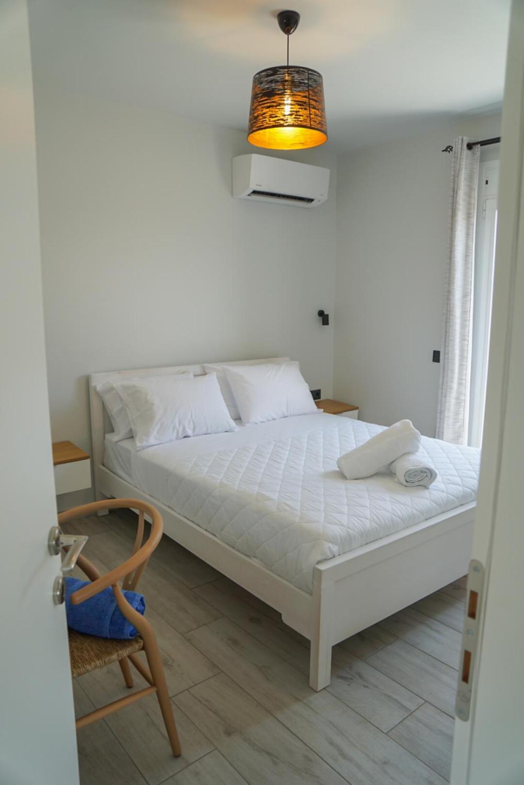 MENTOROS VILLAS