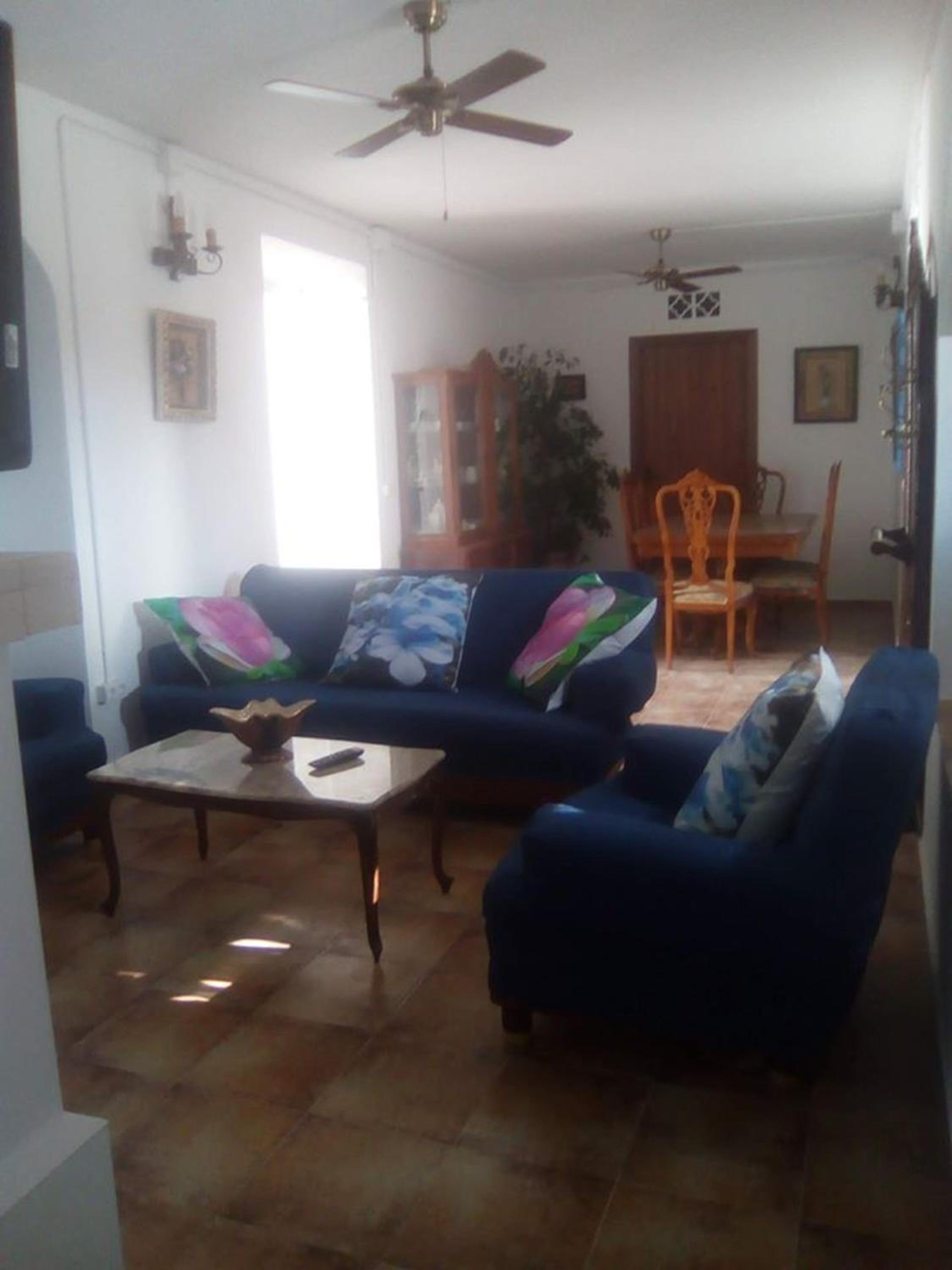 Charming House with Pool in Montilla