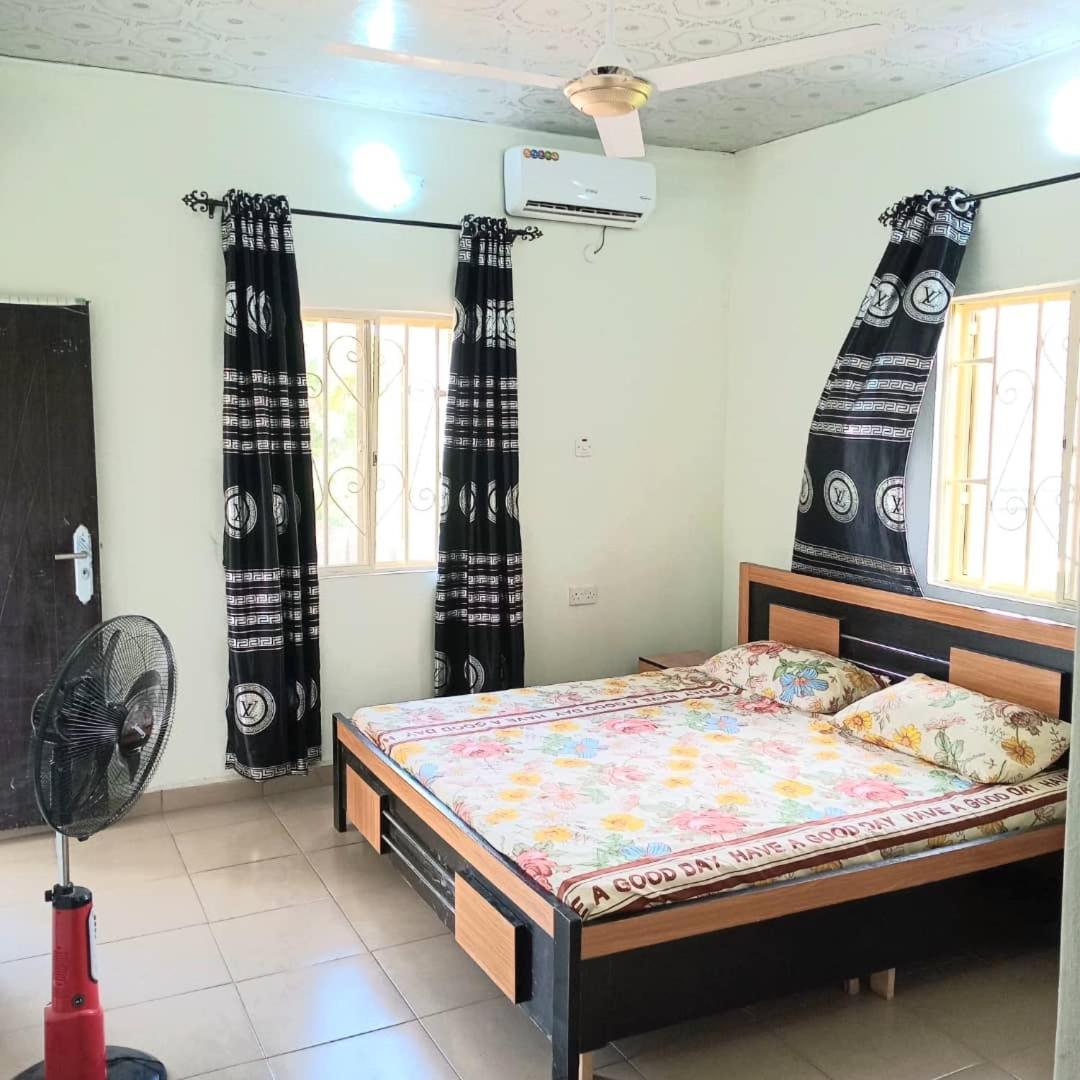 EDEK Guest HOME