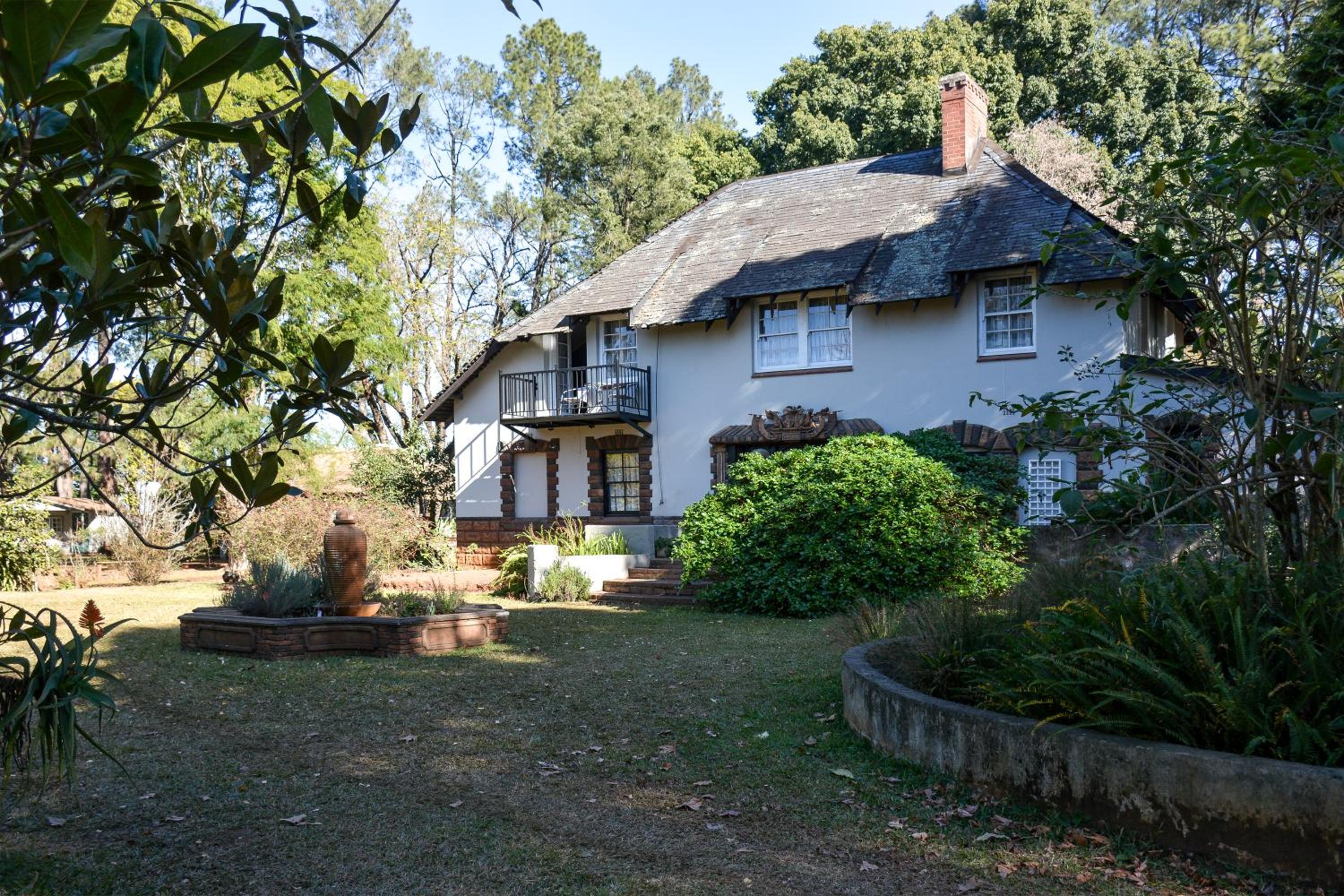 Biggy Best Boutique Hotel & Self Catering Cottages