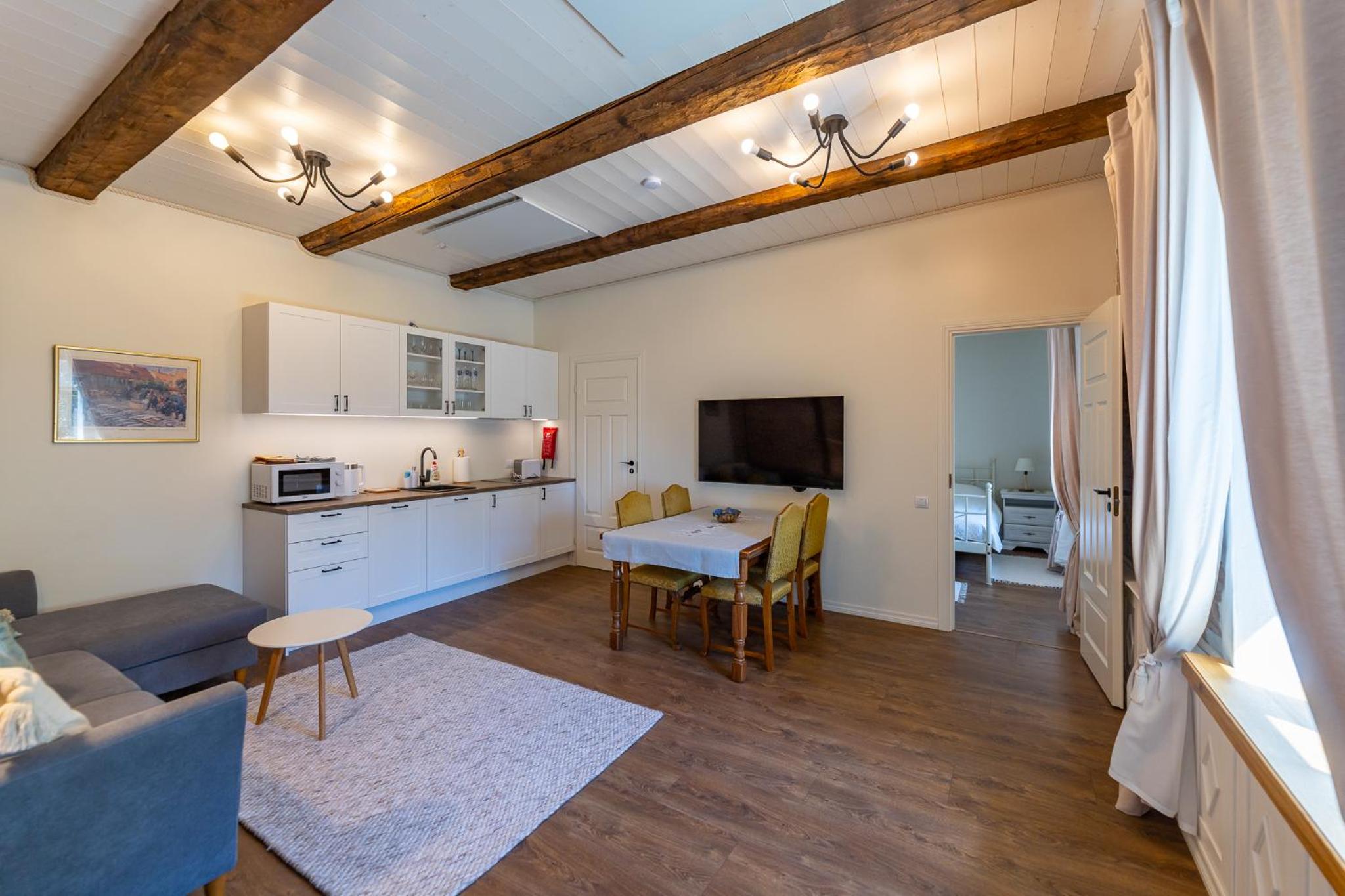 Aadma Guesthouse
