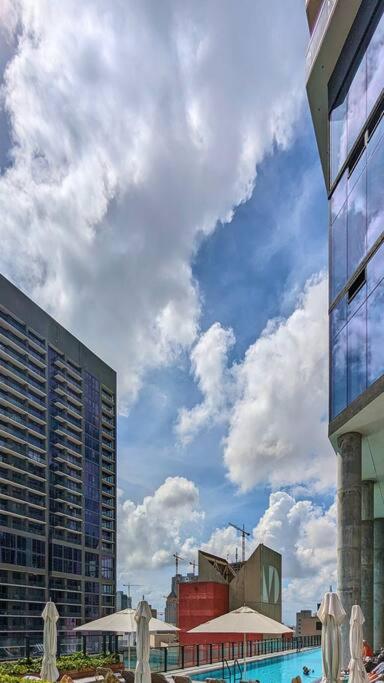 Ocean Front View Stylish Condo in Downtown Miami
