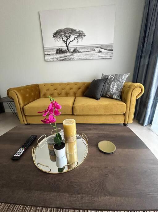 Luxurious & Stylish Apartment