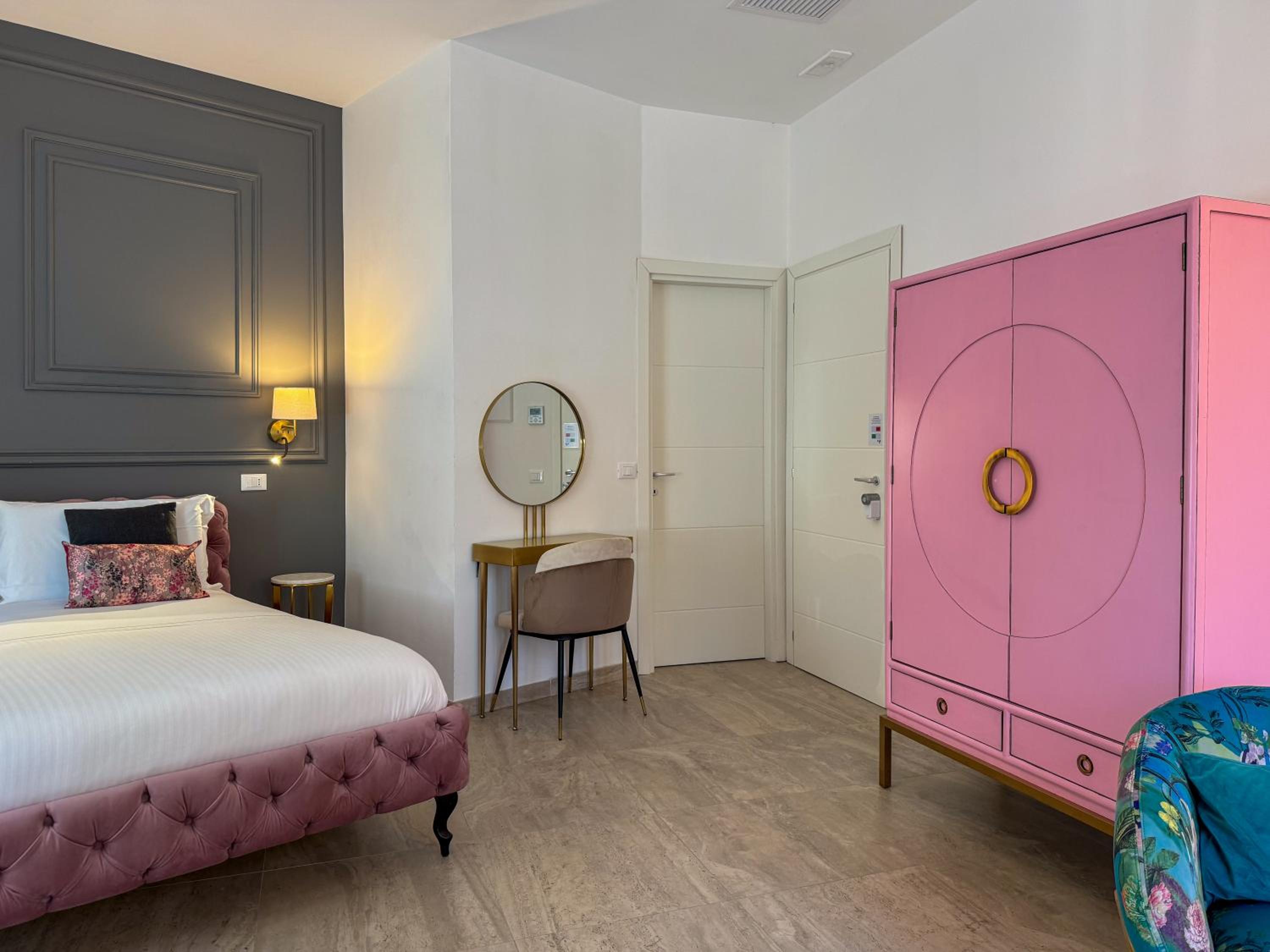 Alto Apartment