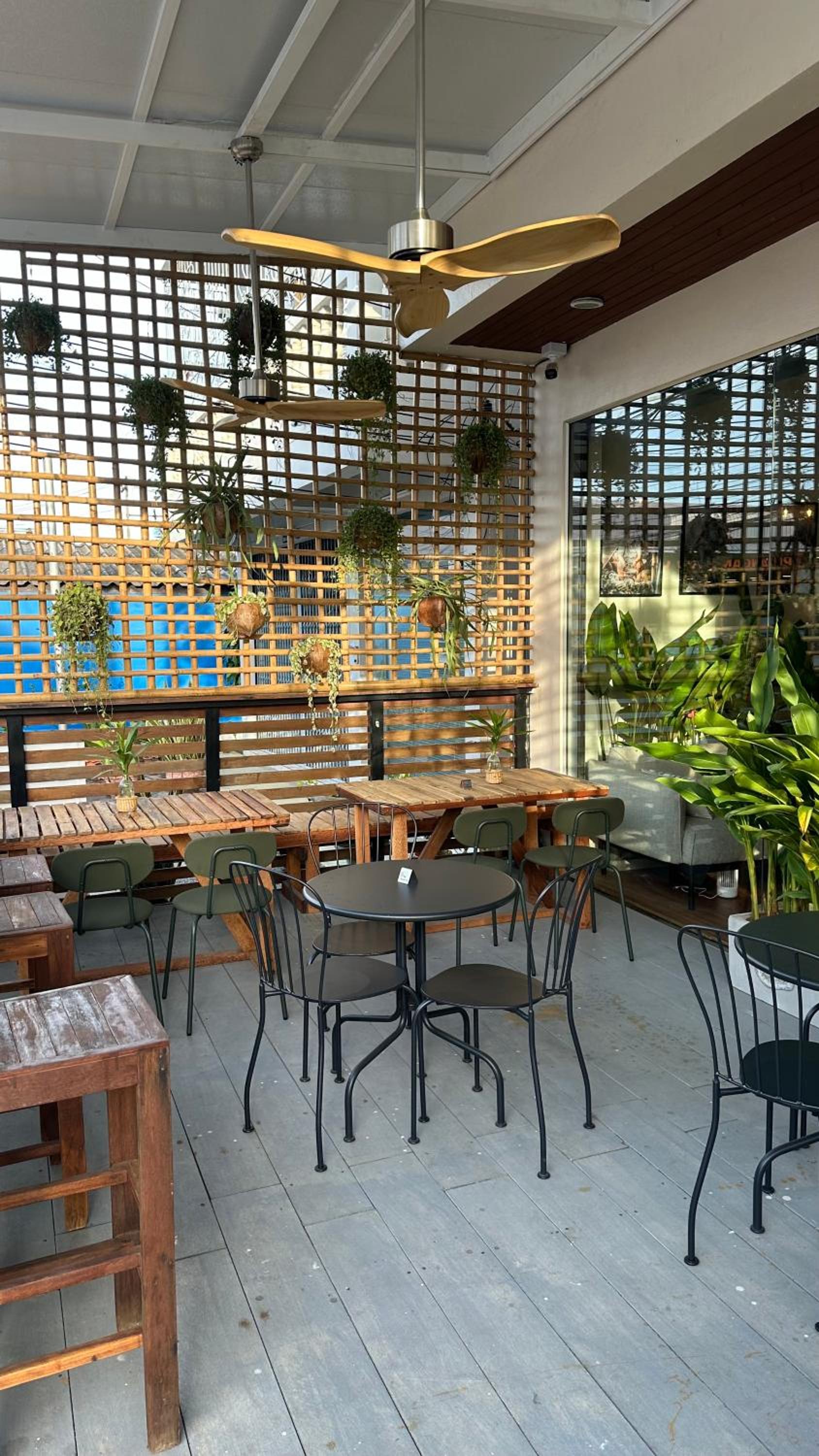Blessings Home & Café